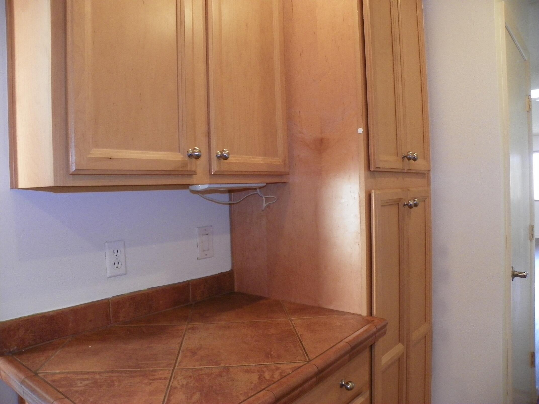 Photo 11 — 1344 Grande Boulevard SE APT H