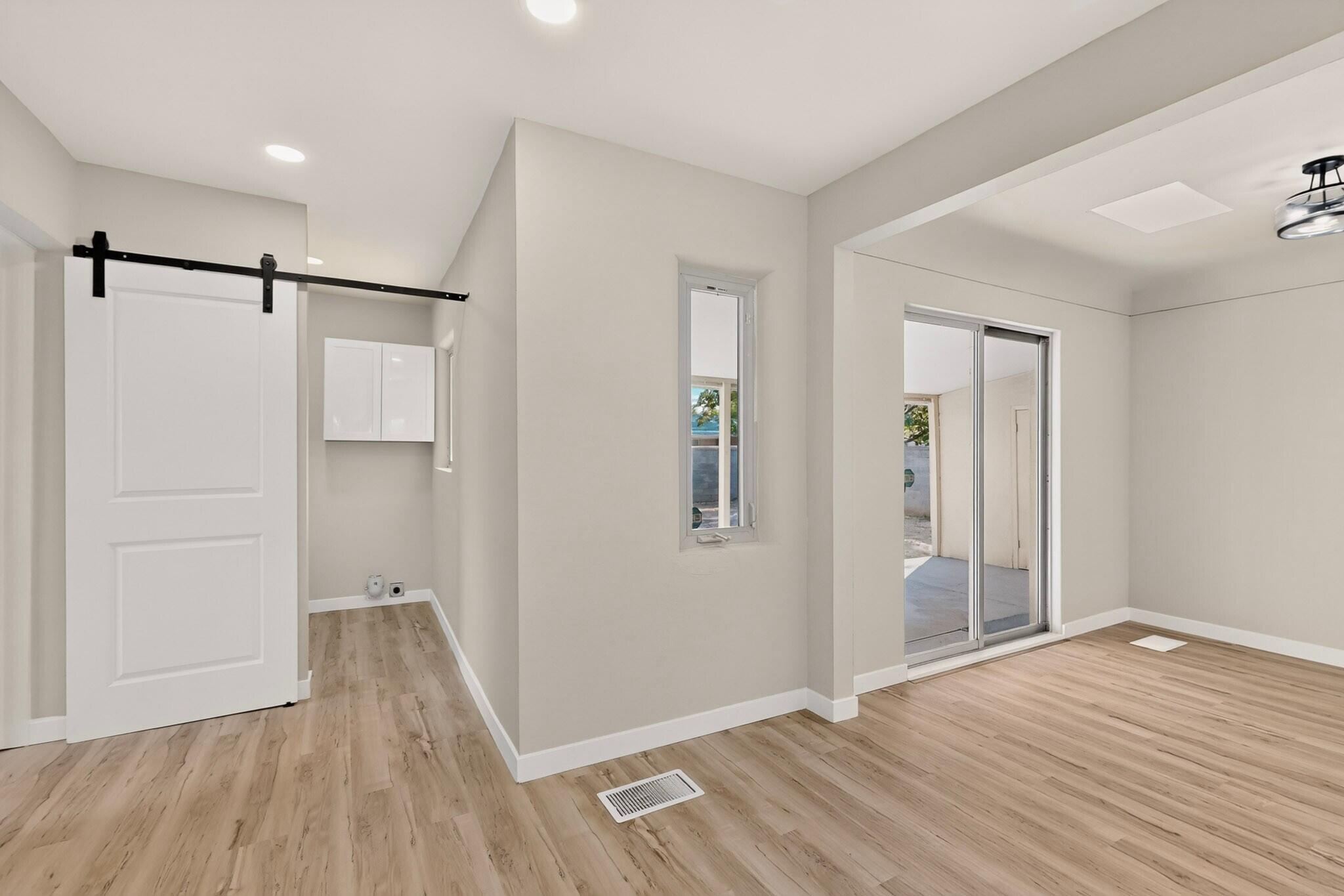 Photo 5 — 4204 Courtney Avenue NE