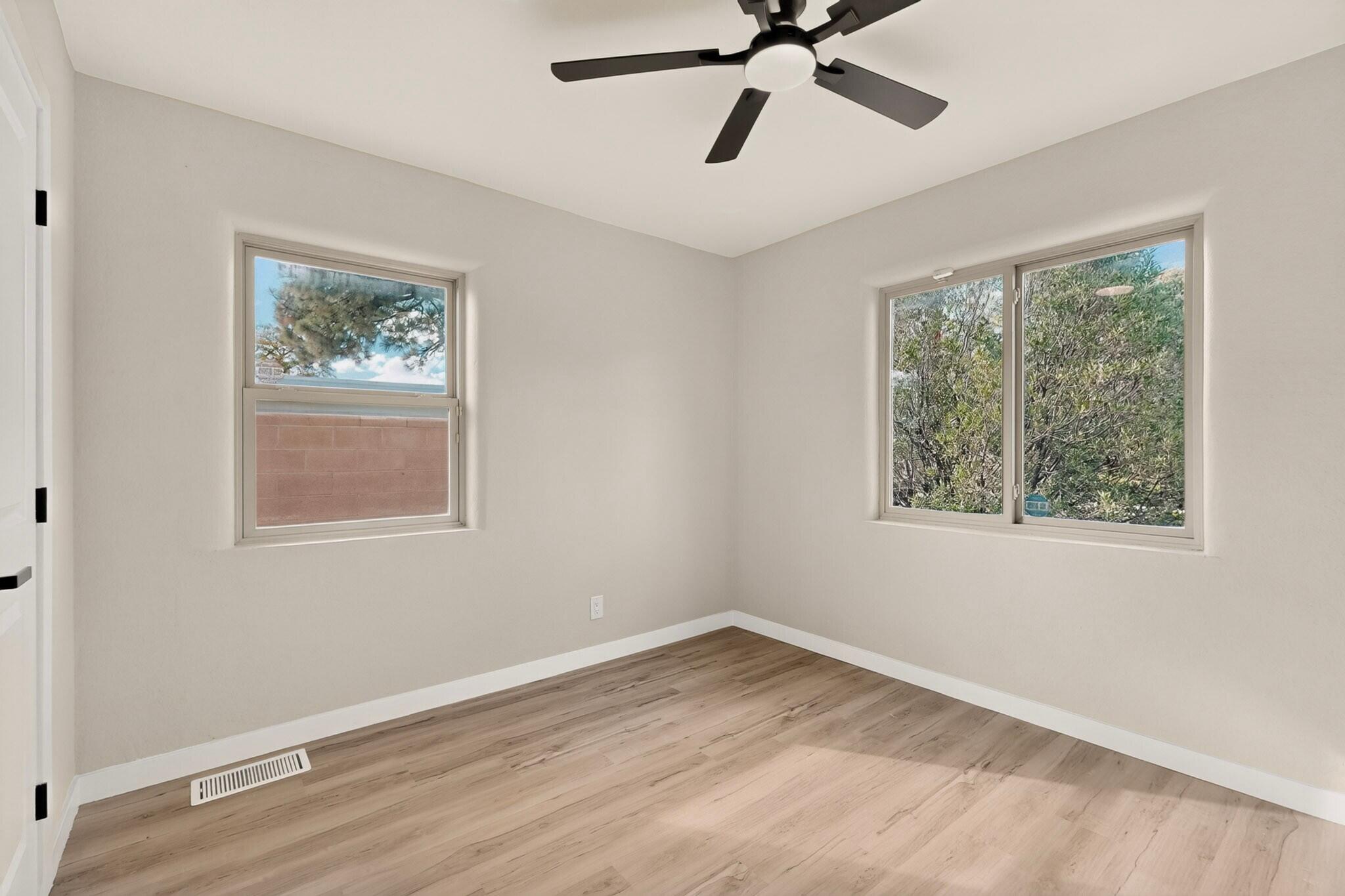 Photo 20 — 4204 Courtney Avenue NE