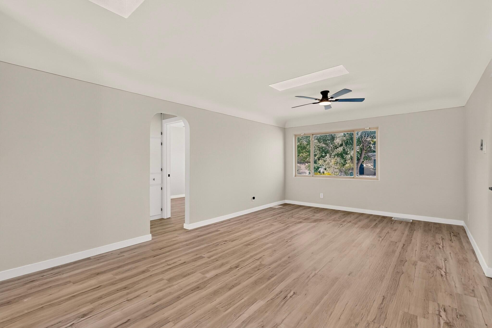 Photo 2 — 4204 Courtney Avenue NE