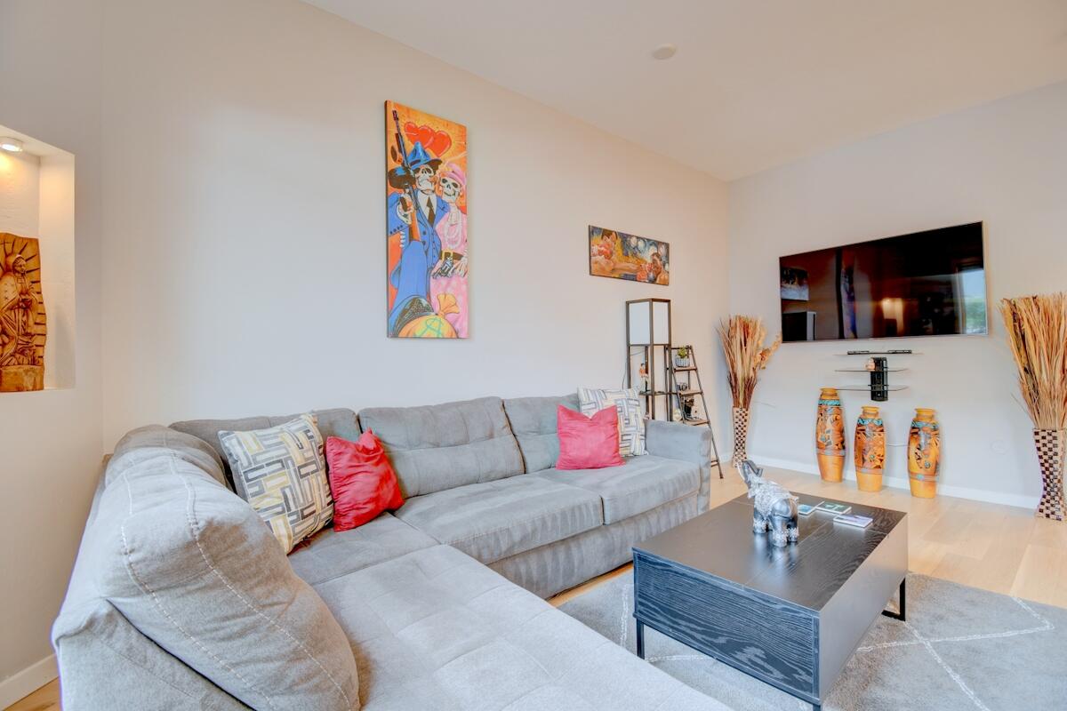 Photo 5 — 3600 Central Avenue SE UNIT 105