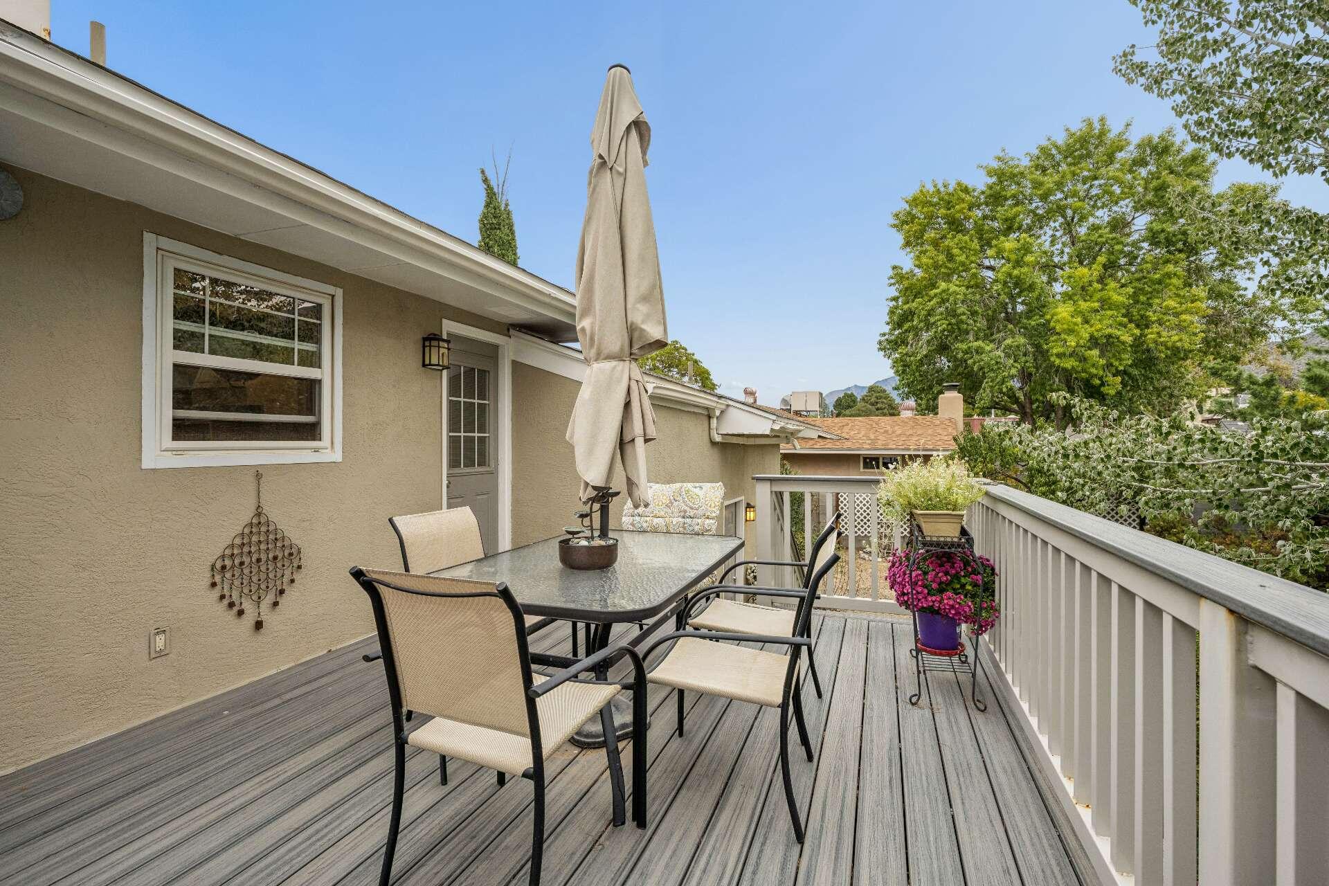 Photo 19 — 1820 Embudo Drive NE