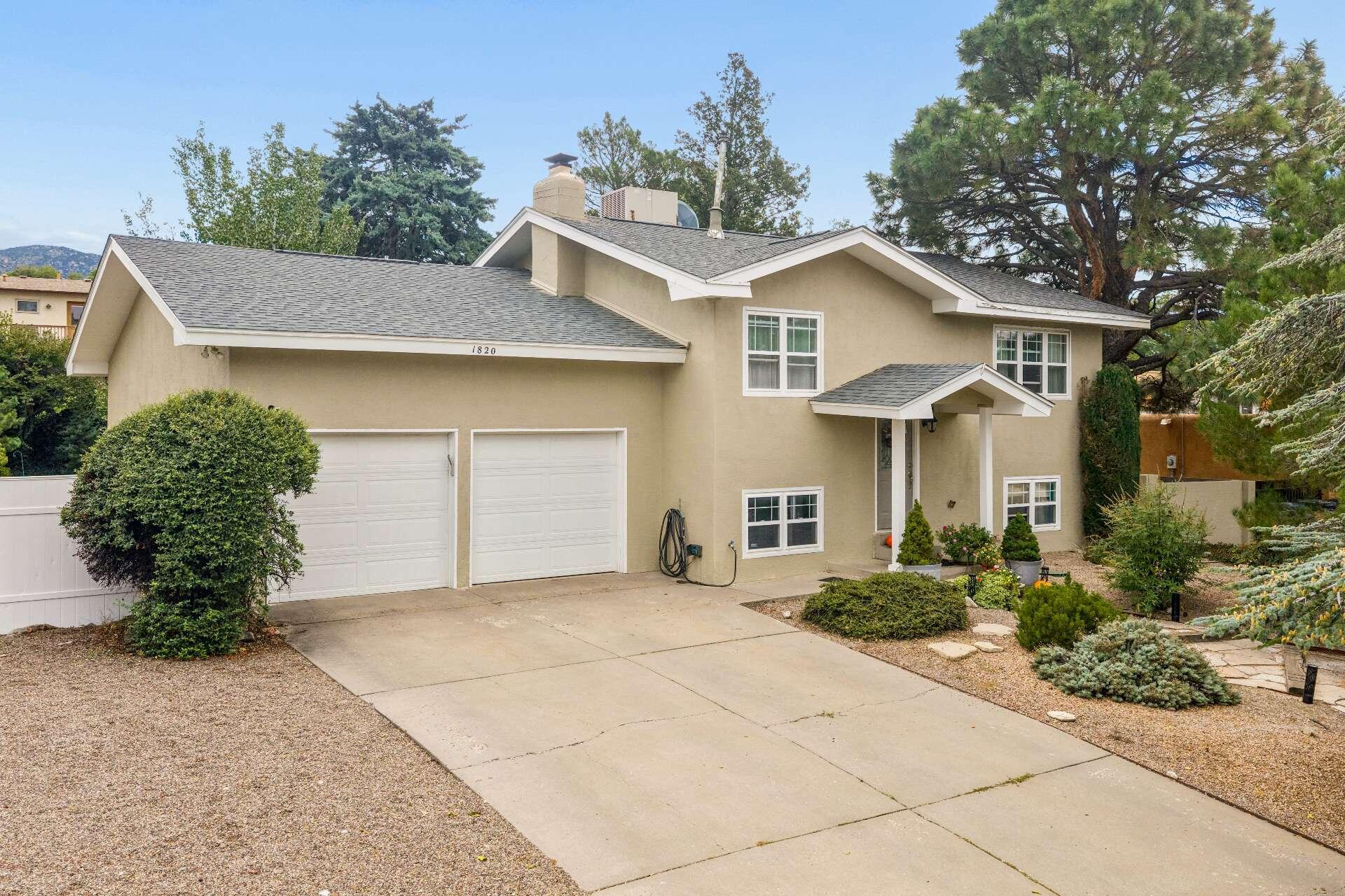 Photo 8 — 1820 Embudo Drive NE