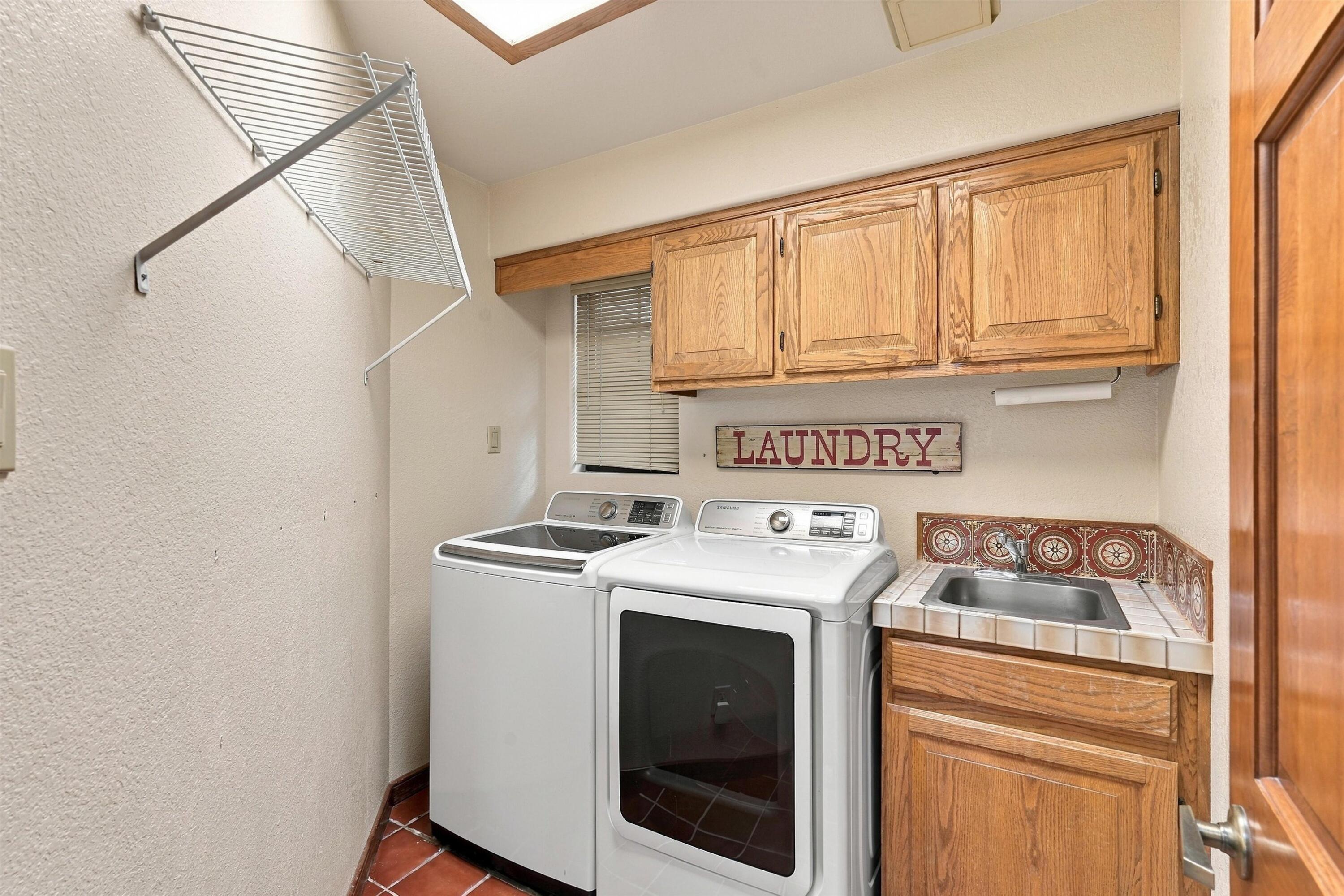 Photo 15 — 9215 Hagerman Avenue NE