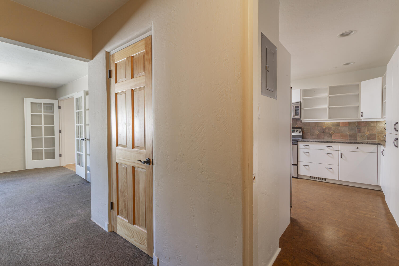 Photo 13 — 1621 Stanford Drive NE