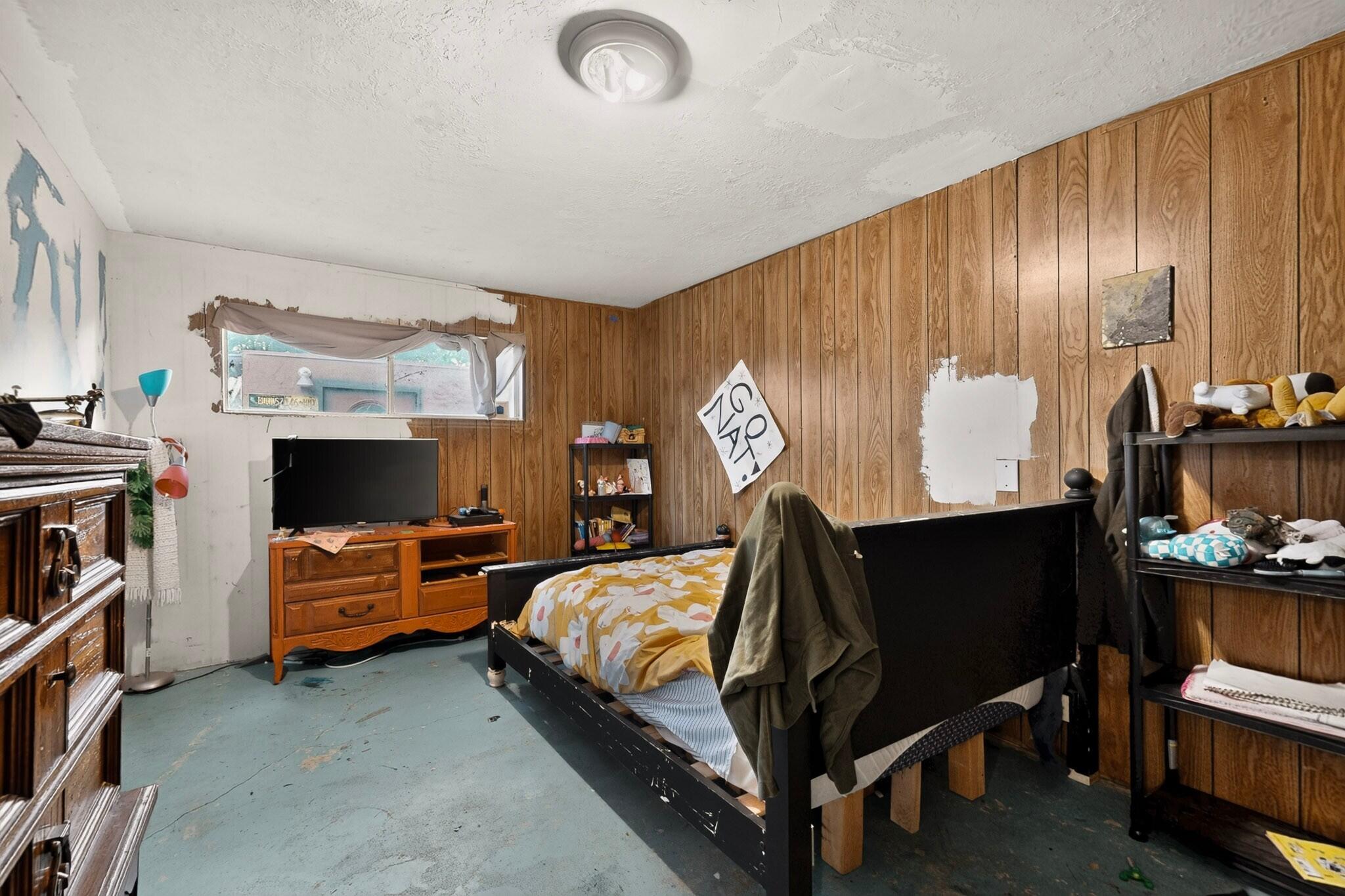 Photo 8 — 1330 Goff Boulevard SW