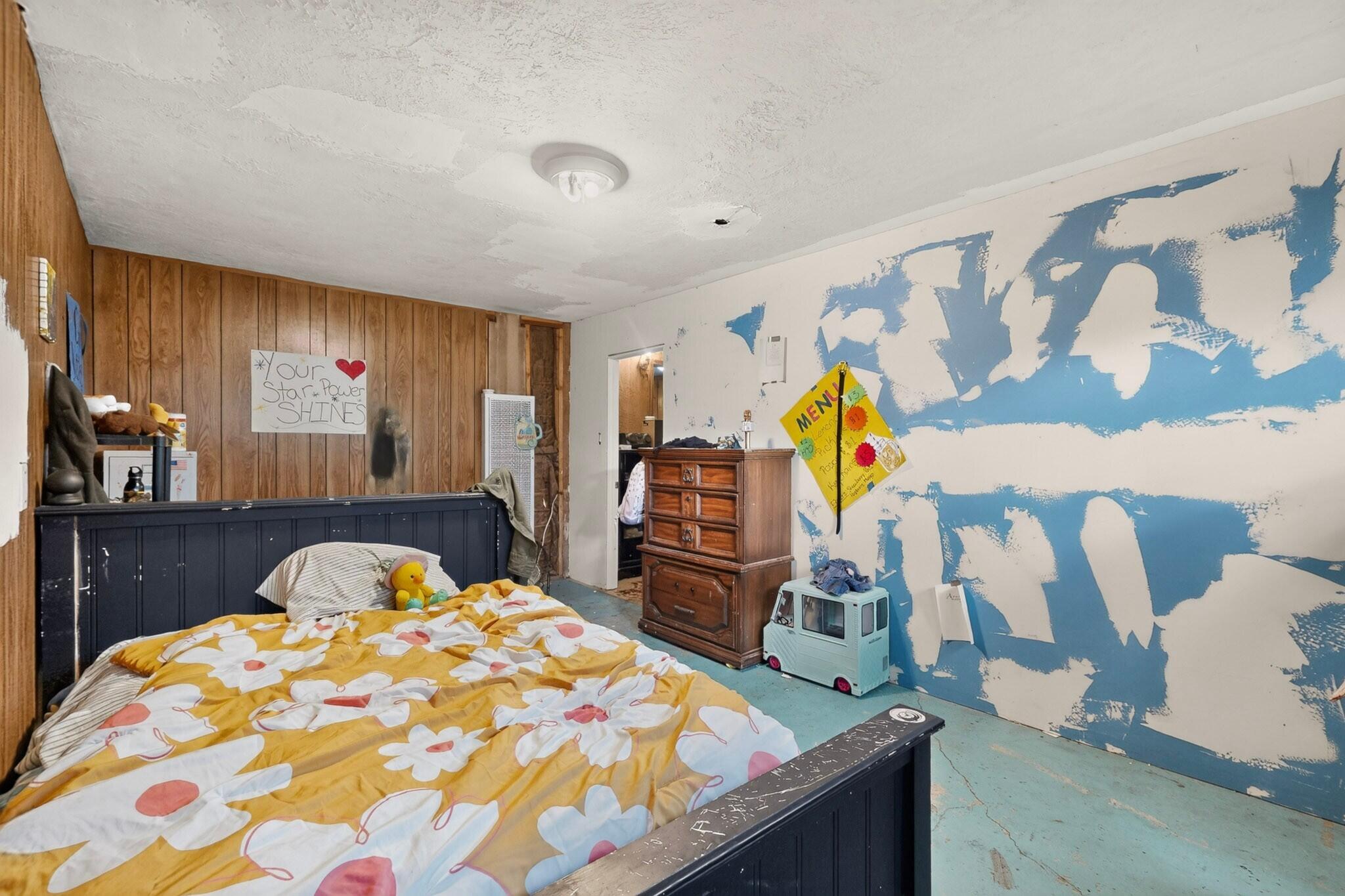 Photo 10 — 1330 Goff Boulevard SW