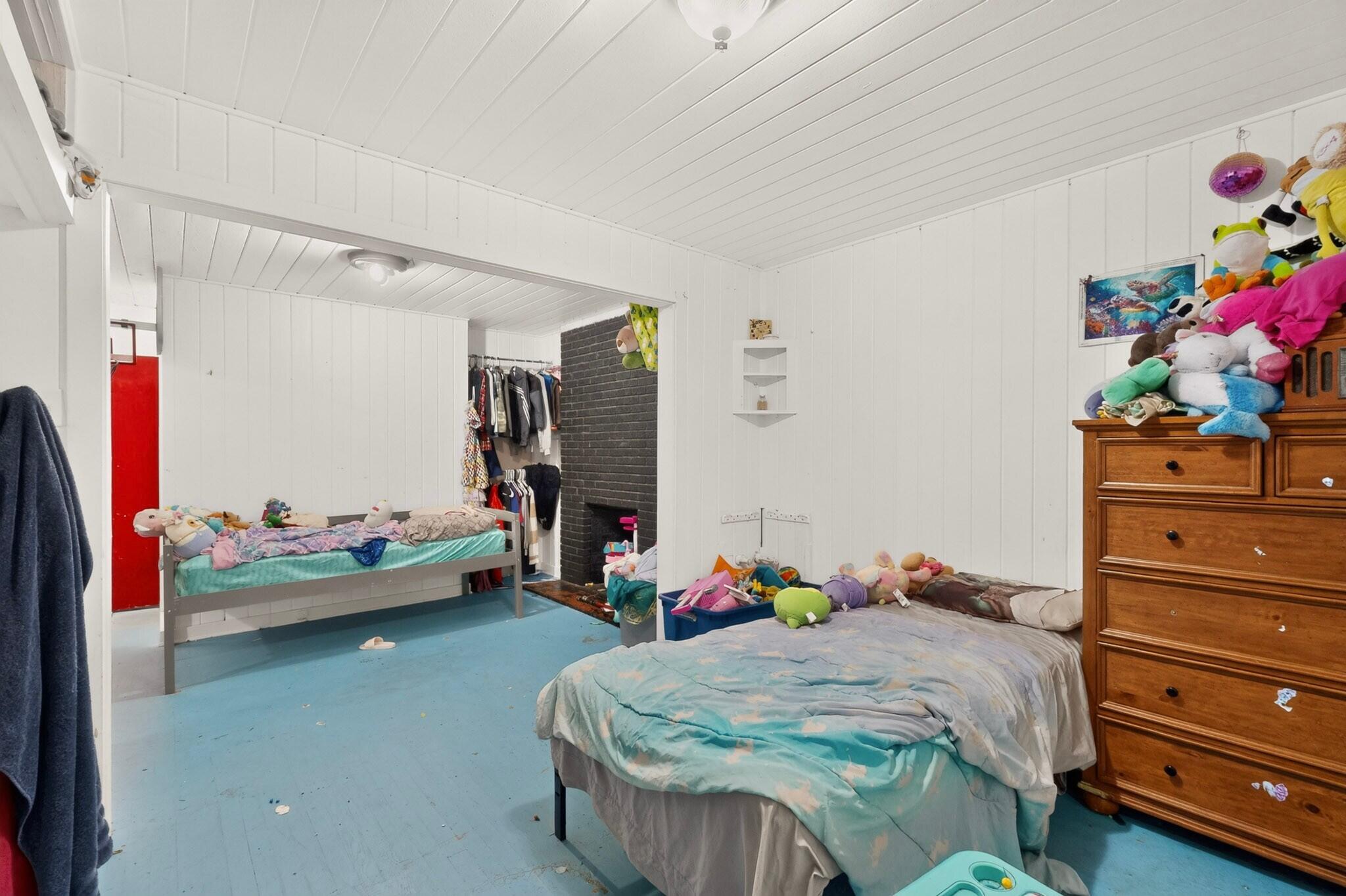 Photo 14 — 1330 Goff Boulevard SW