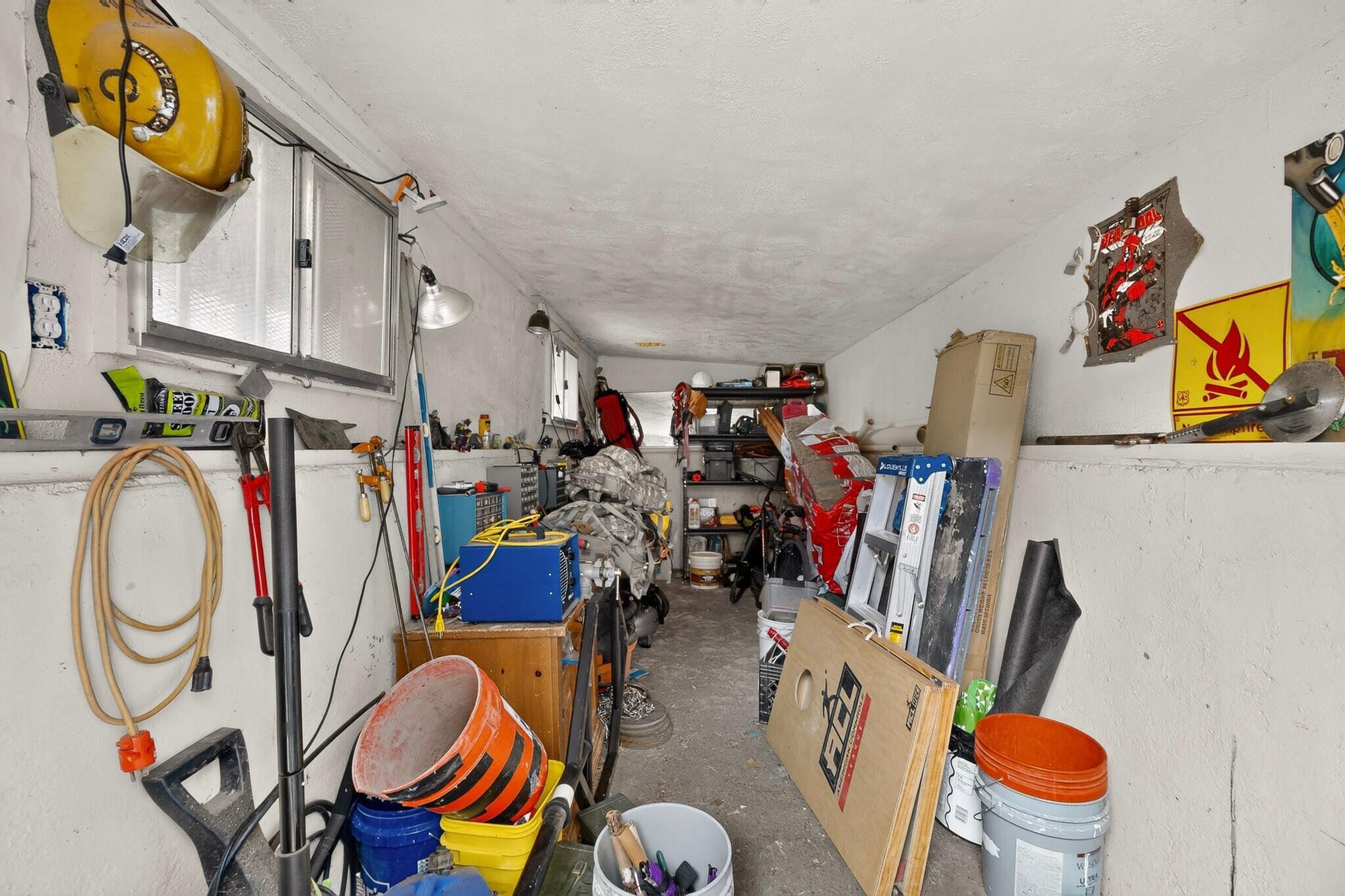 Photo 20 — 1330 Goff Boulevard SW