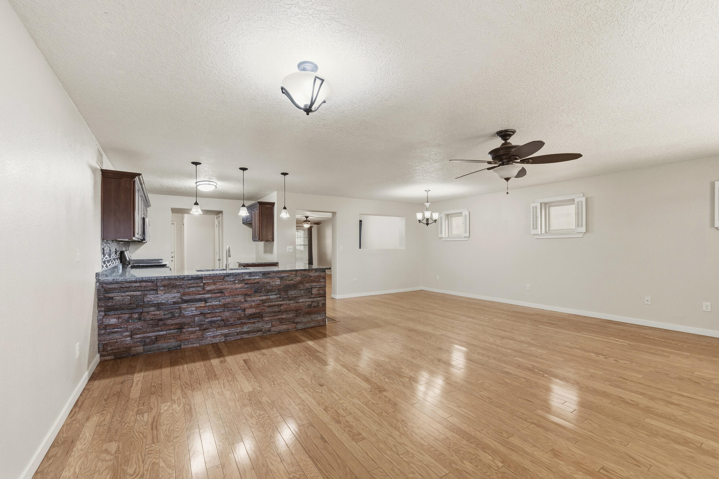 Photo 10 — 1690 Camino Rustica SW