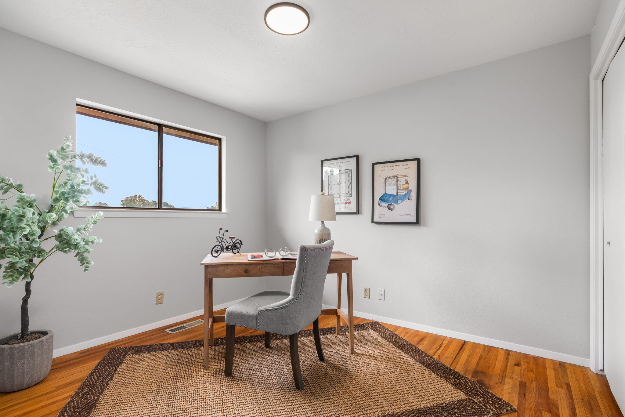 Photo 2 — 4321 Boone Street NE