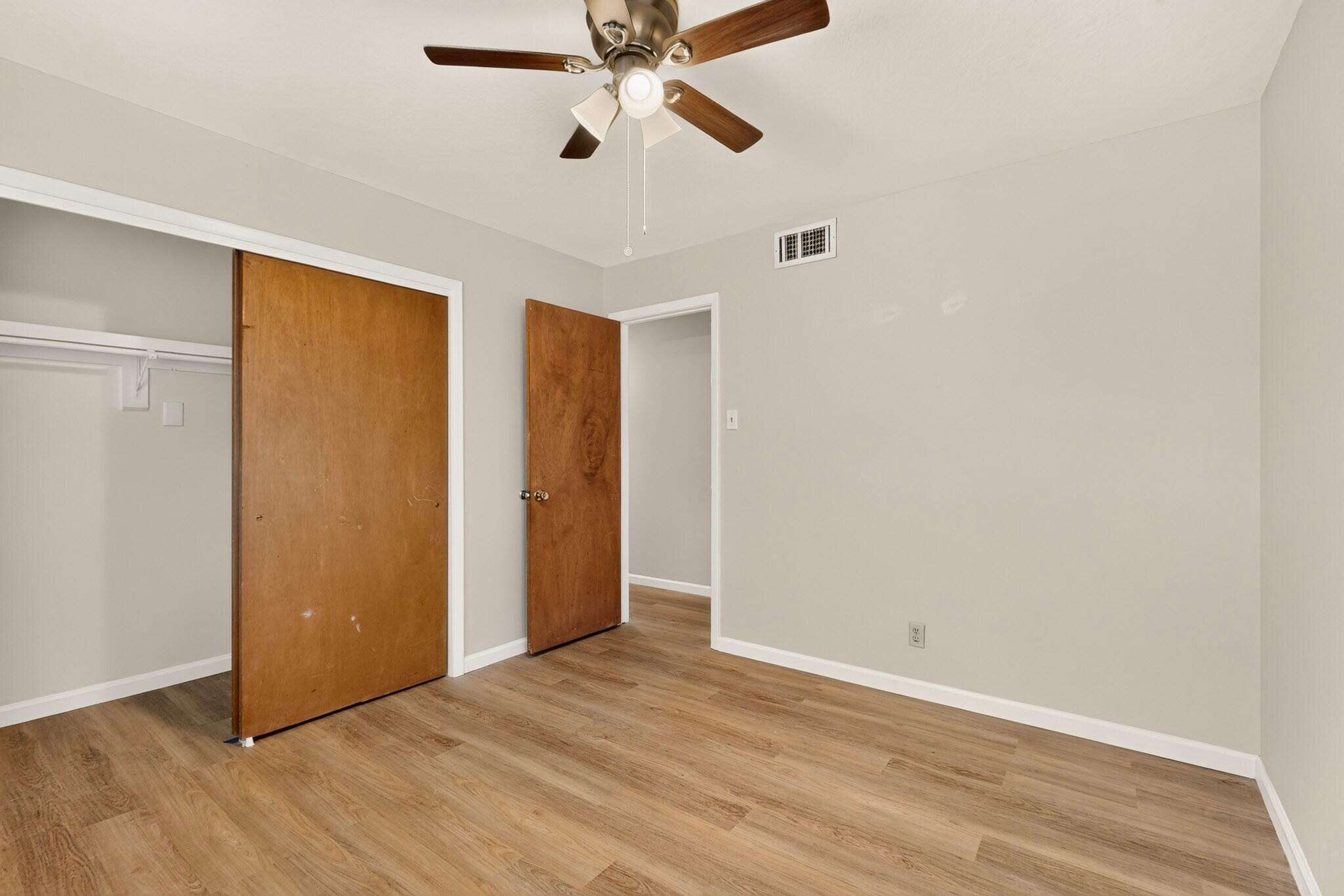 Photo 8 — 1508 San Lorenzo Place NW
