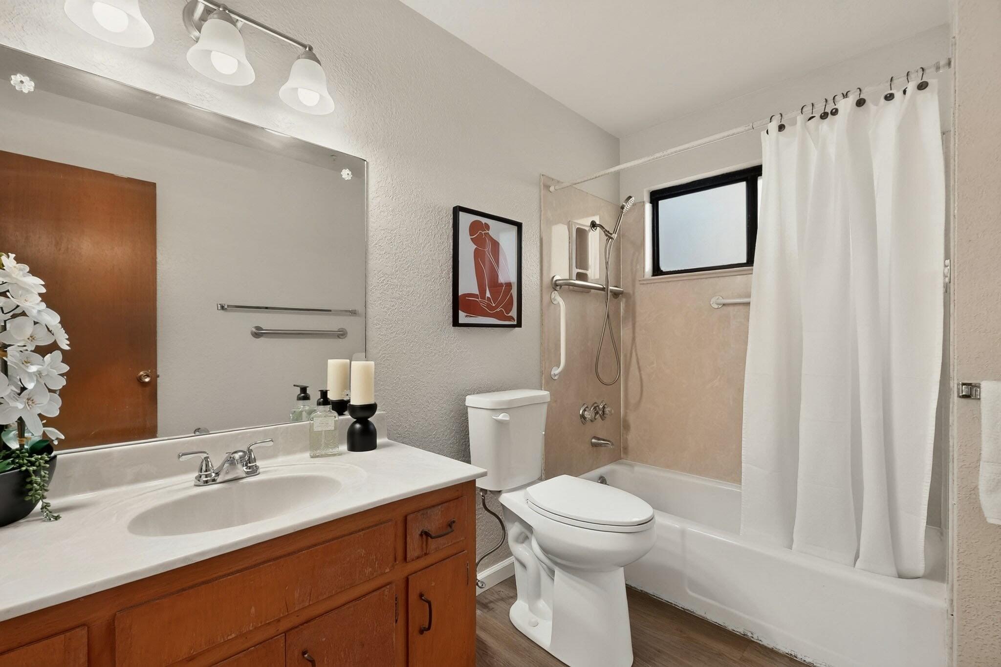Photo 11 — 1508 San Lorenzo Place NW