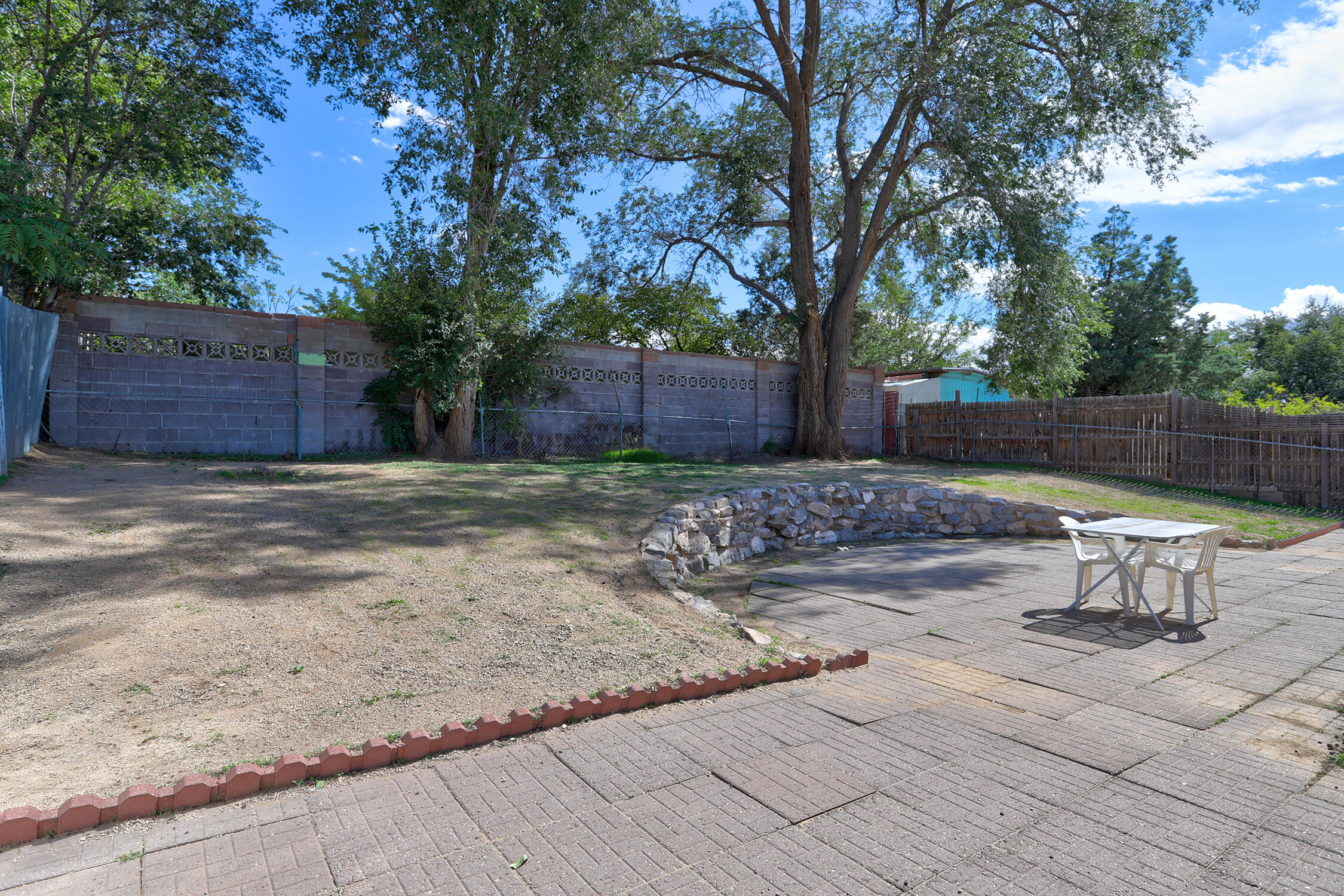 Photo 12 — 724 Monell Drive NE