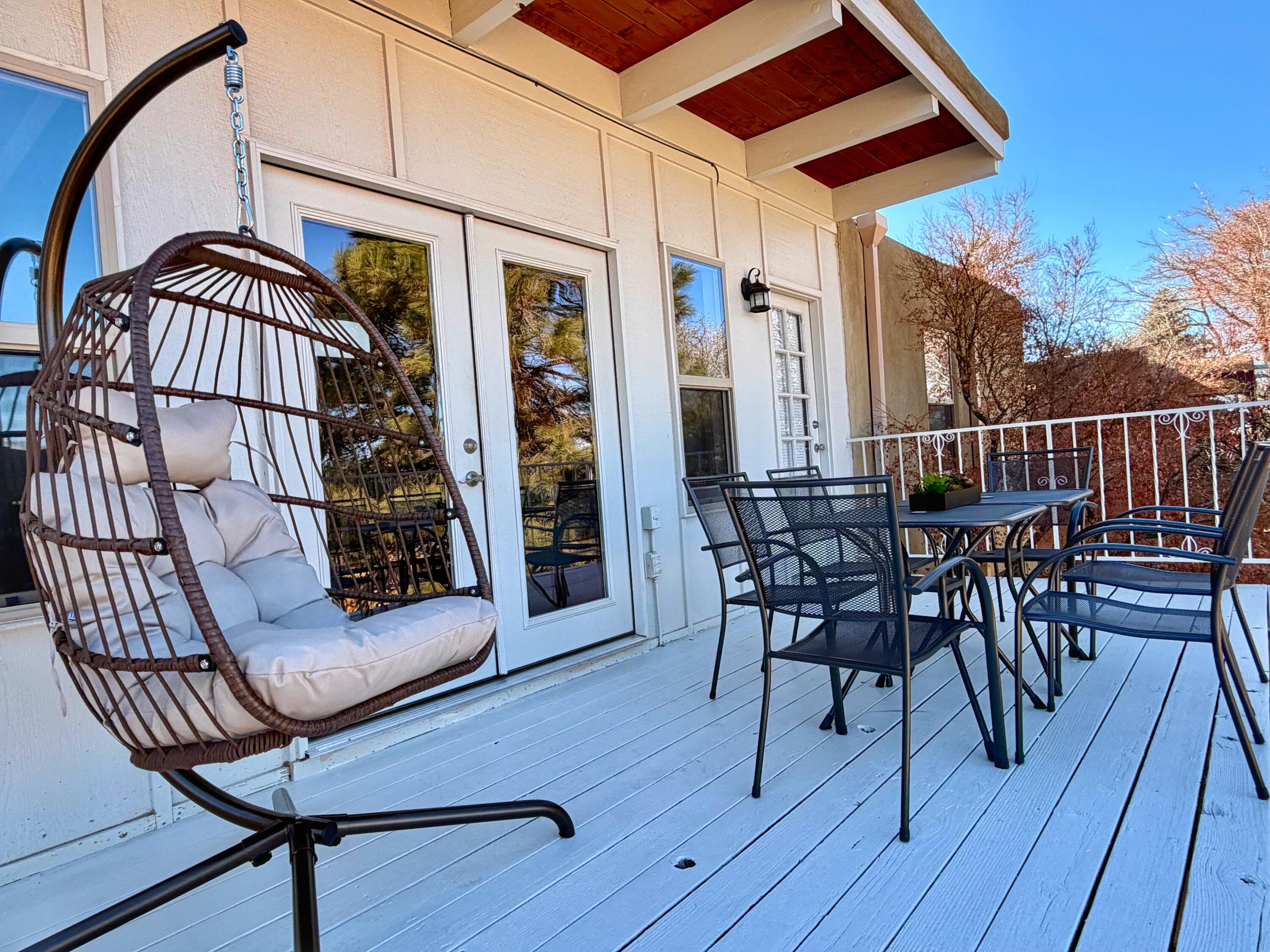 Photo 8 — 715 Branding Iron Drive SE