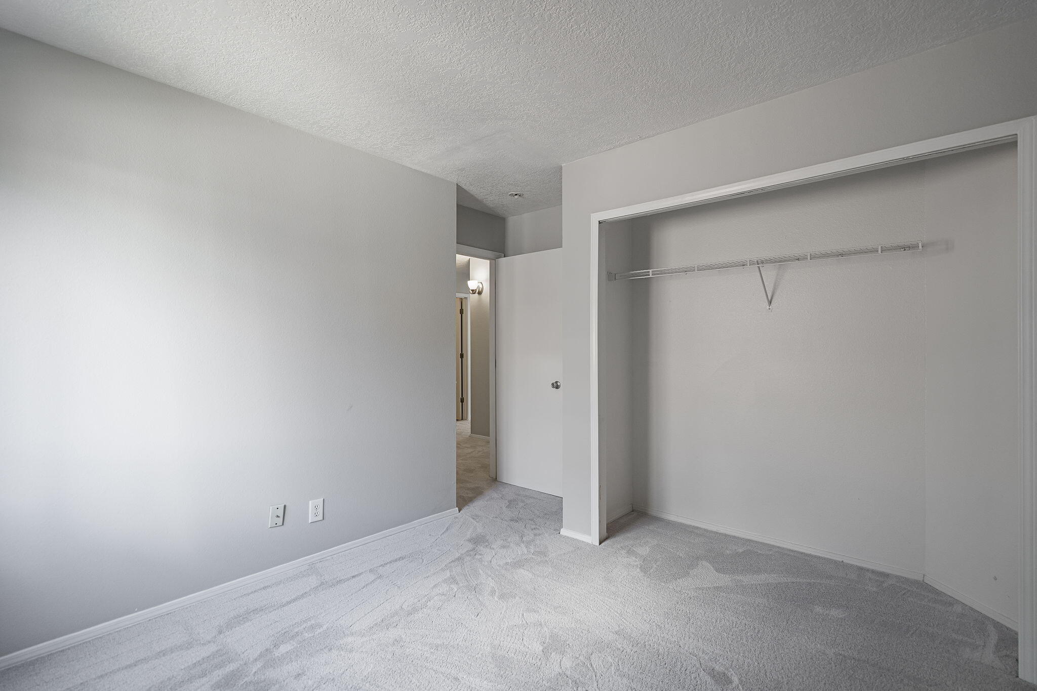 Photo 9 — 640 Santa Fe Meadows Drive NE