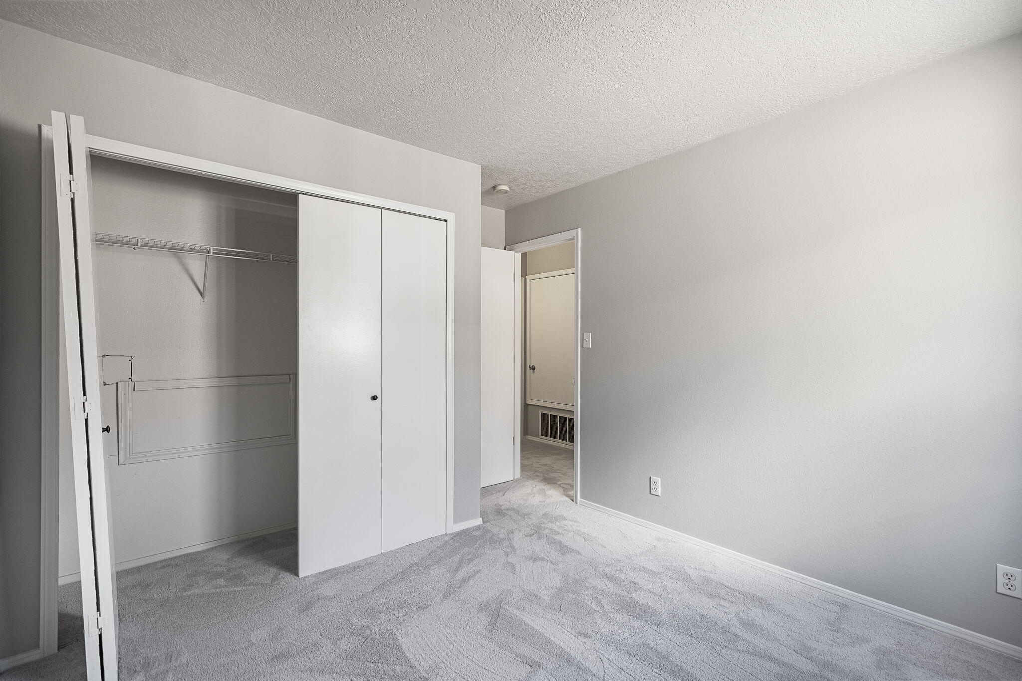 Photo 7 — 640 Santa Fe Meadows Drive NE