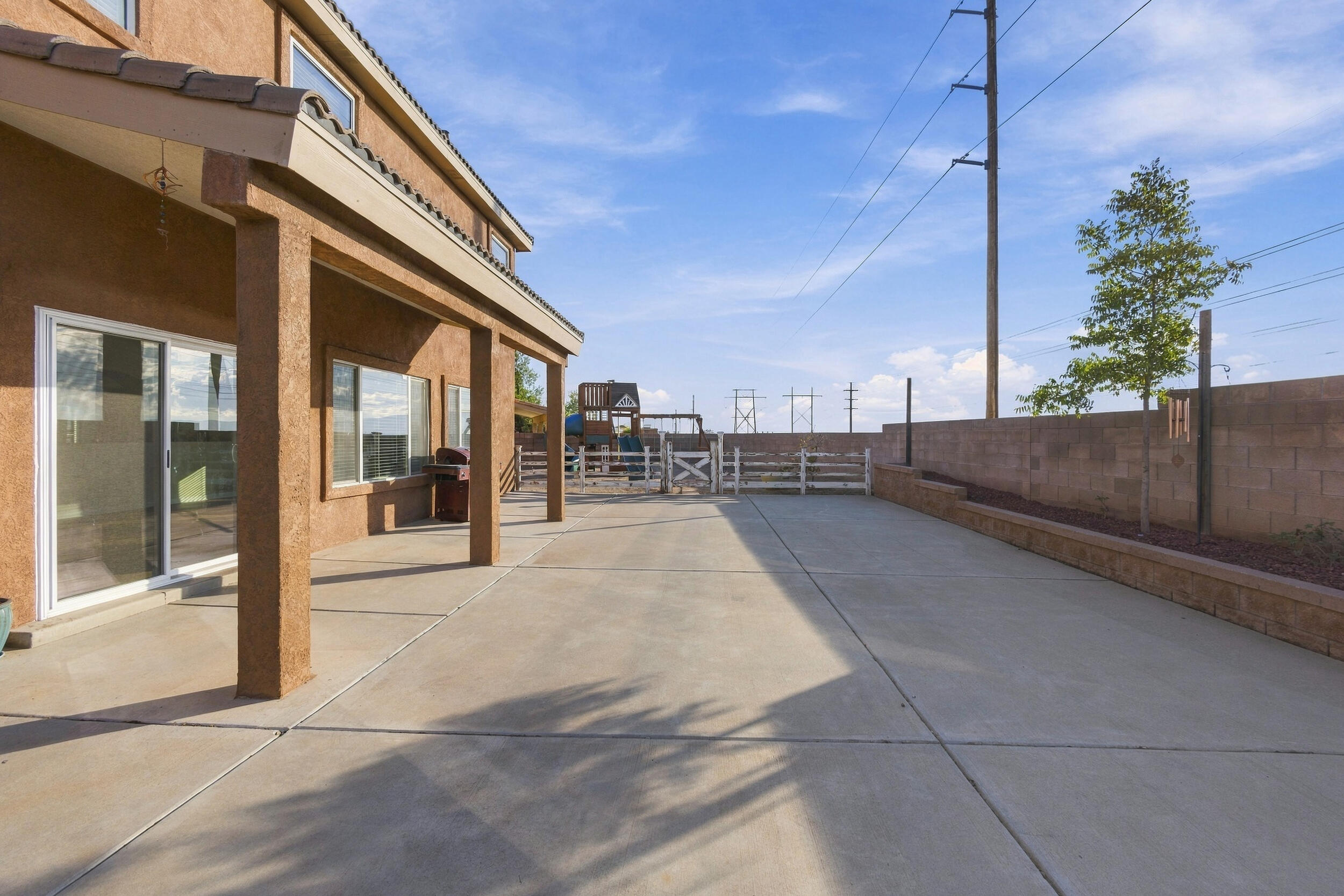 Photo 17 — 1300 Summer Breeze Drive NW