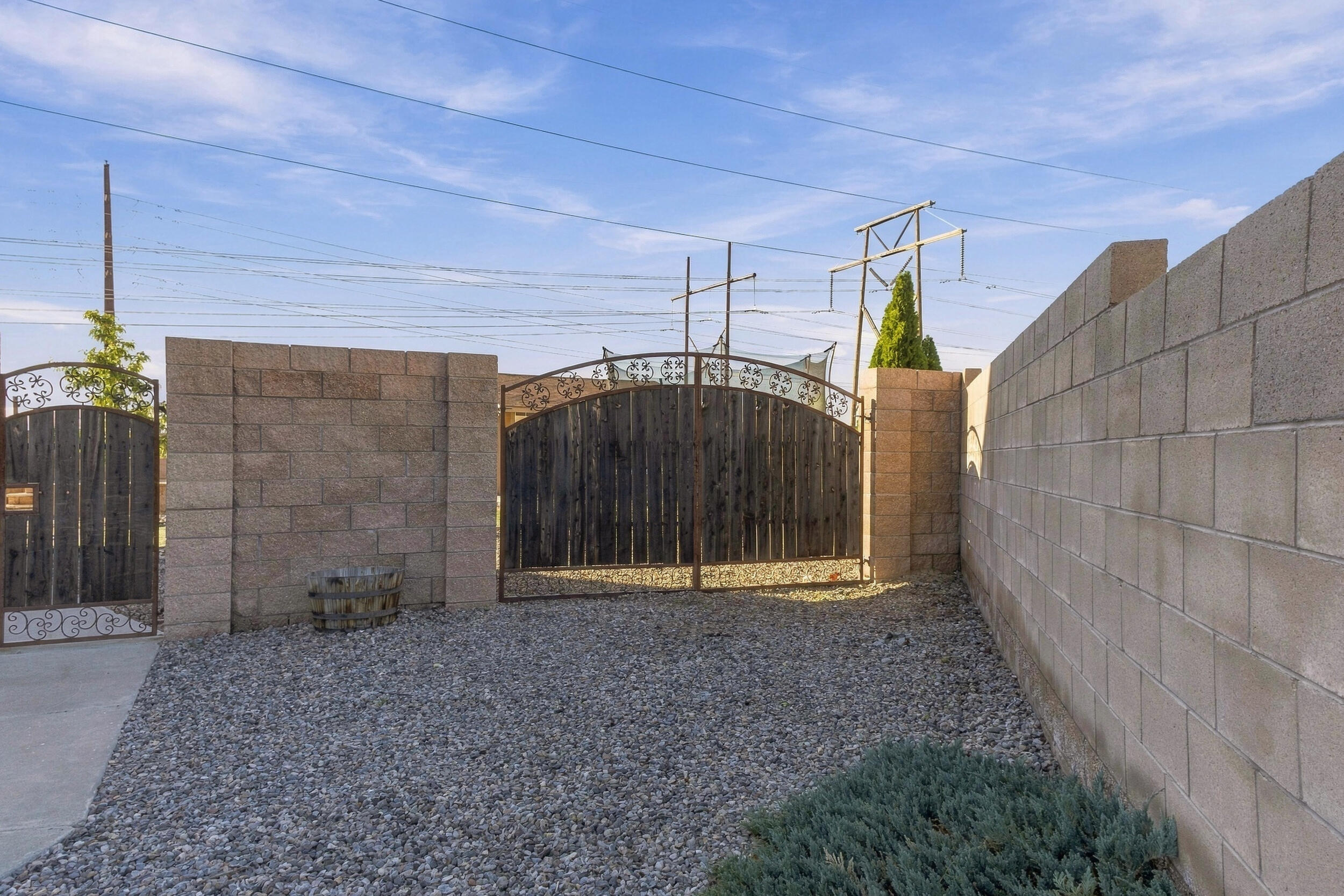 Photo 2 — 1300 Summer Breeze Drive NW