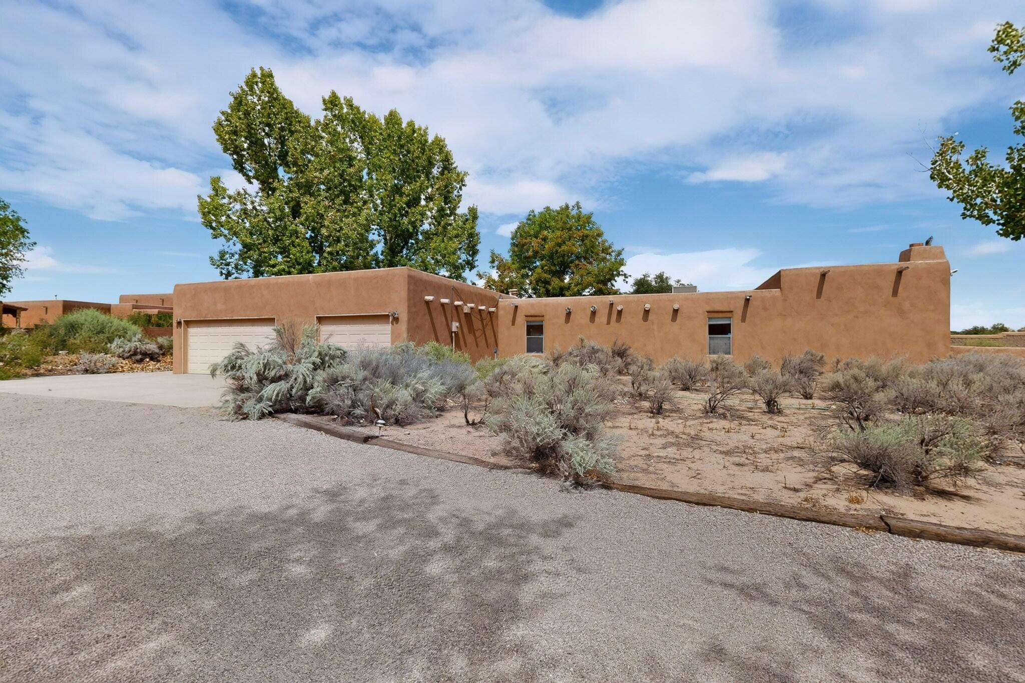 Photo 6 — 6608 Loma Larga Road