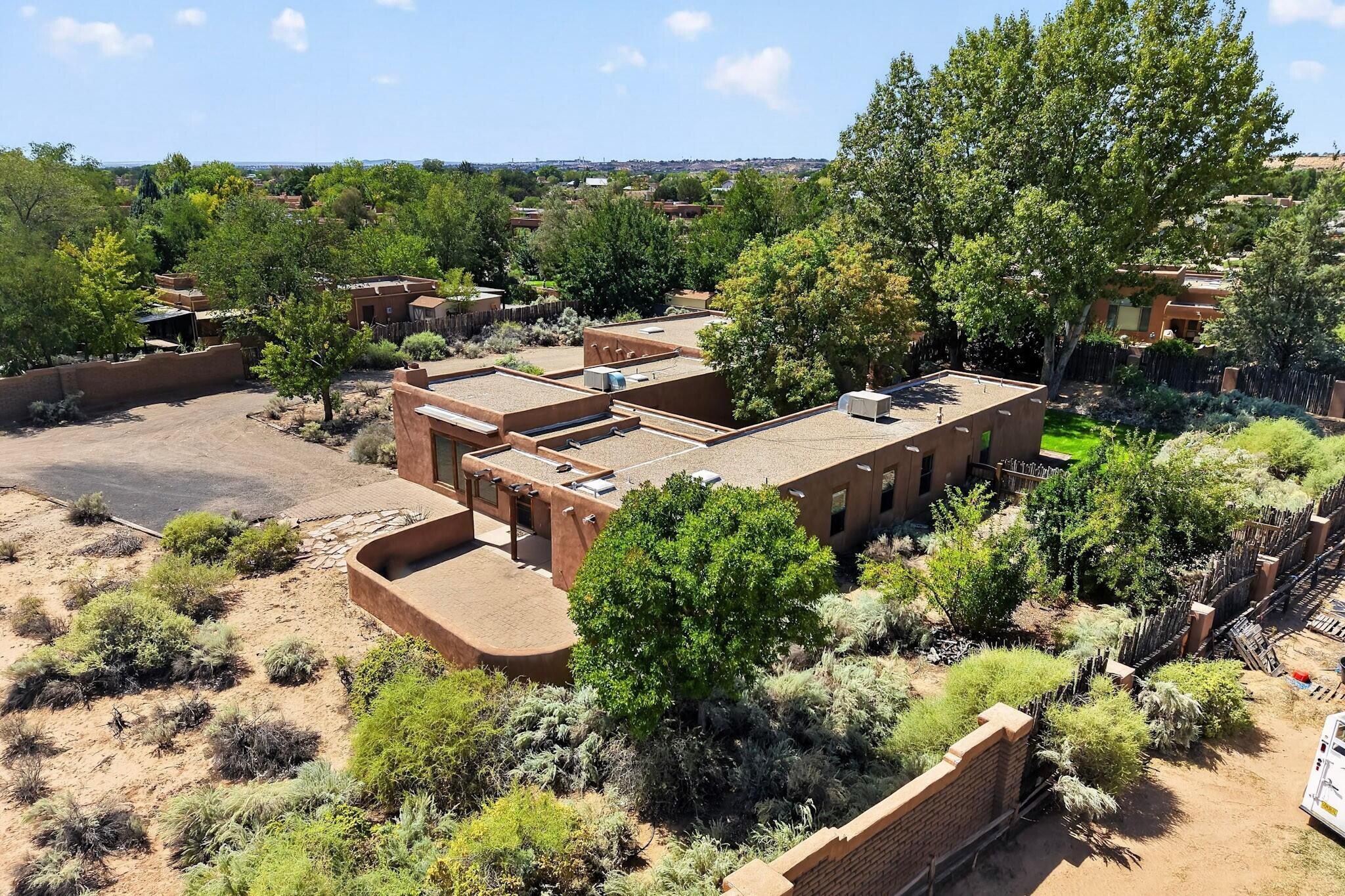 Photo 3 — 6608 Loma Larga Road