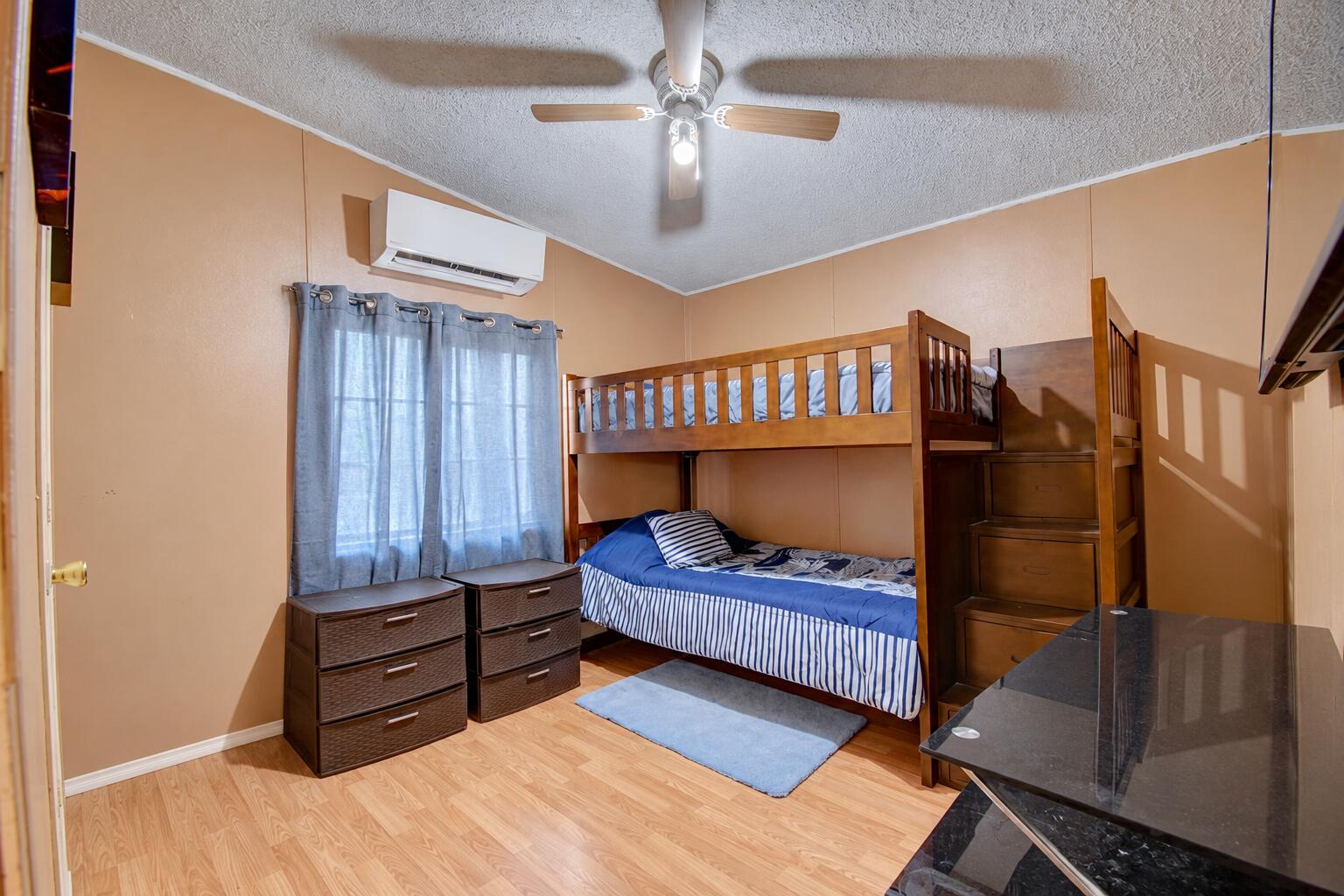 Photo 8 — 3012 Don Luciano Road SW