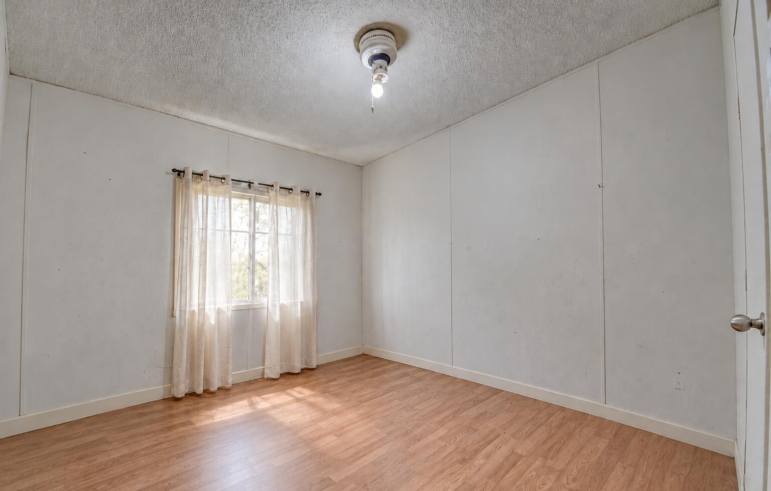 Photo 7 — 3012 Don Luciano Road SW