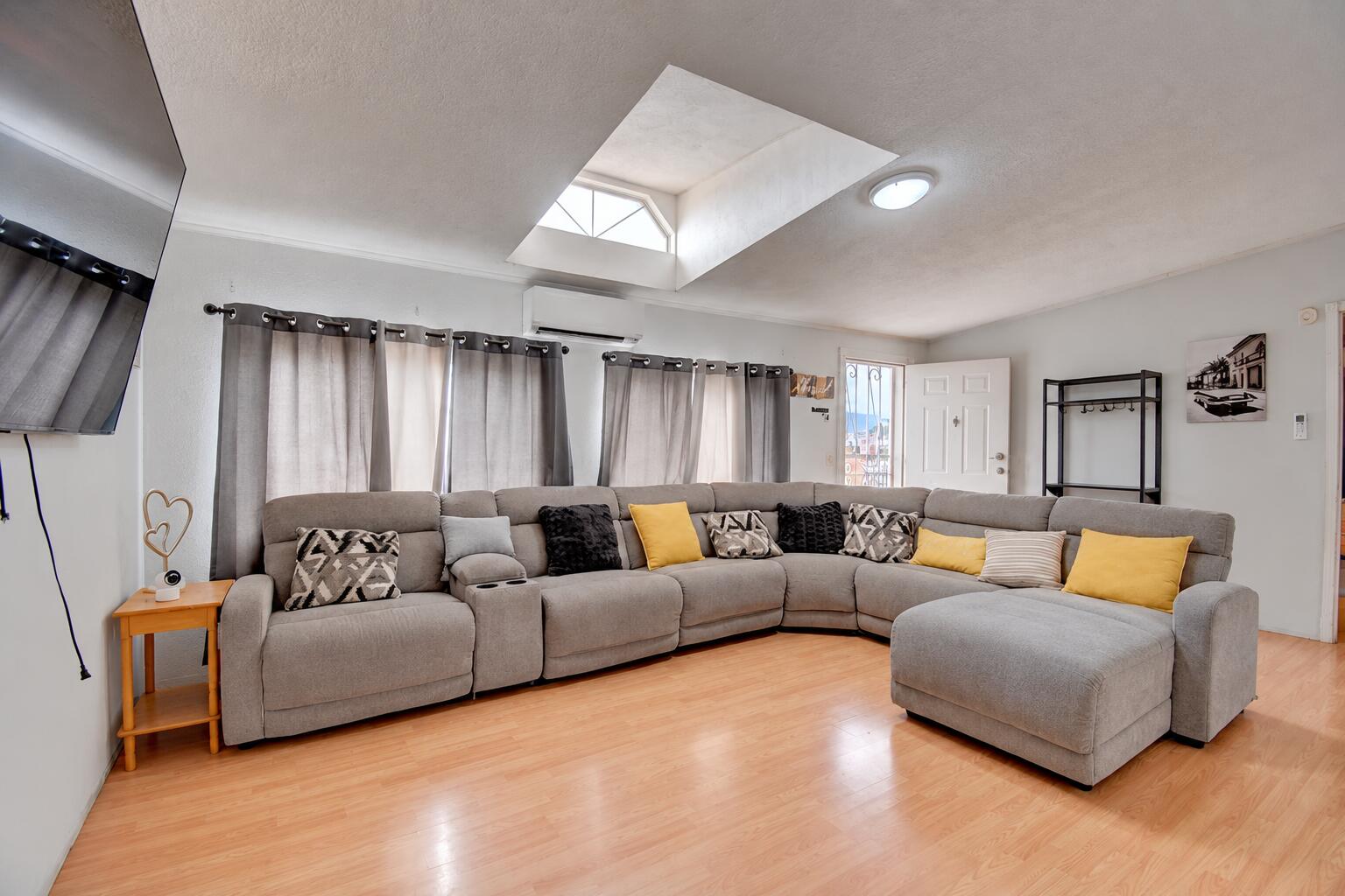 Photo 16 — 3012 Don Luciano Road SW