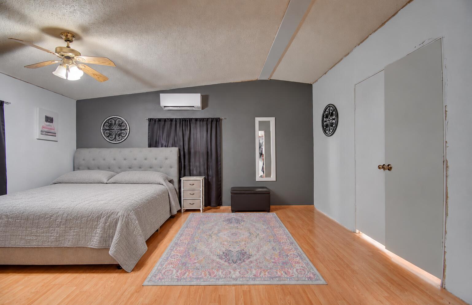 Photo 11 — 3012 Don Luciano Road SW