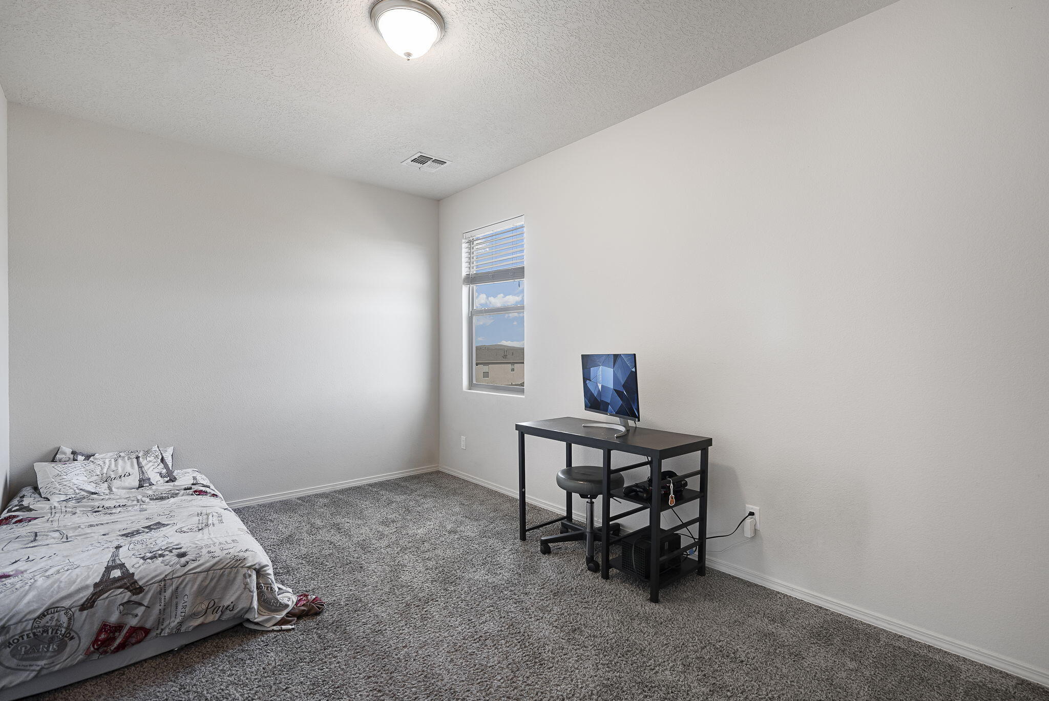 Photo 6 — 4402 Bald Eagle Loop NE