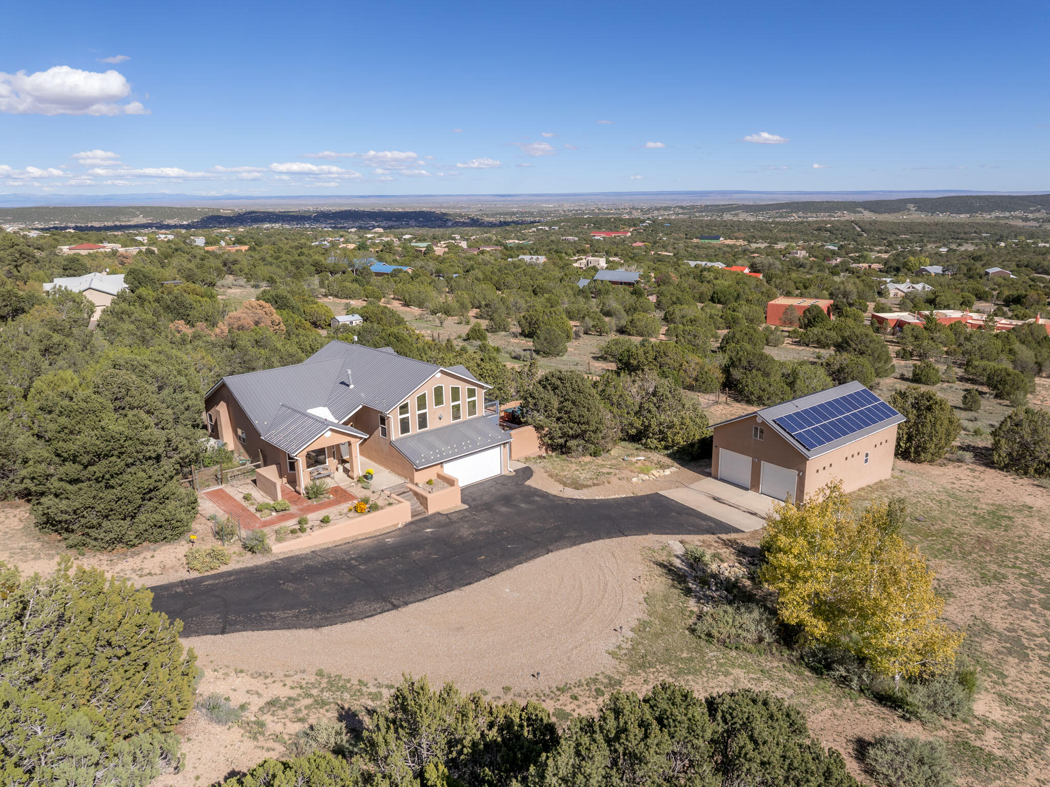 Photo 8 — 103 Sandia Mountain Ranch Drive
