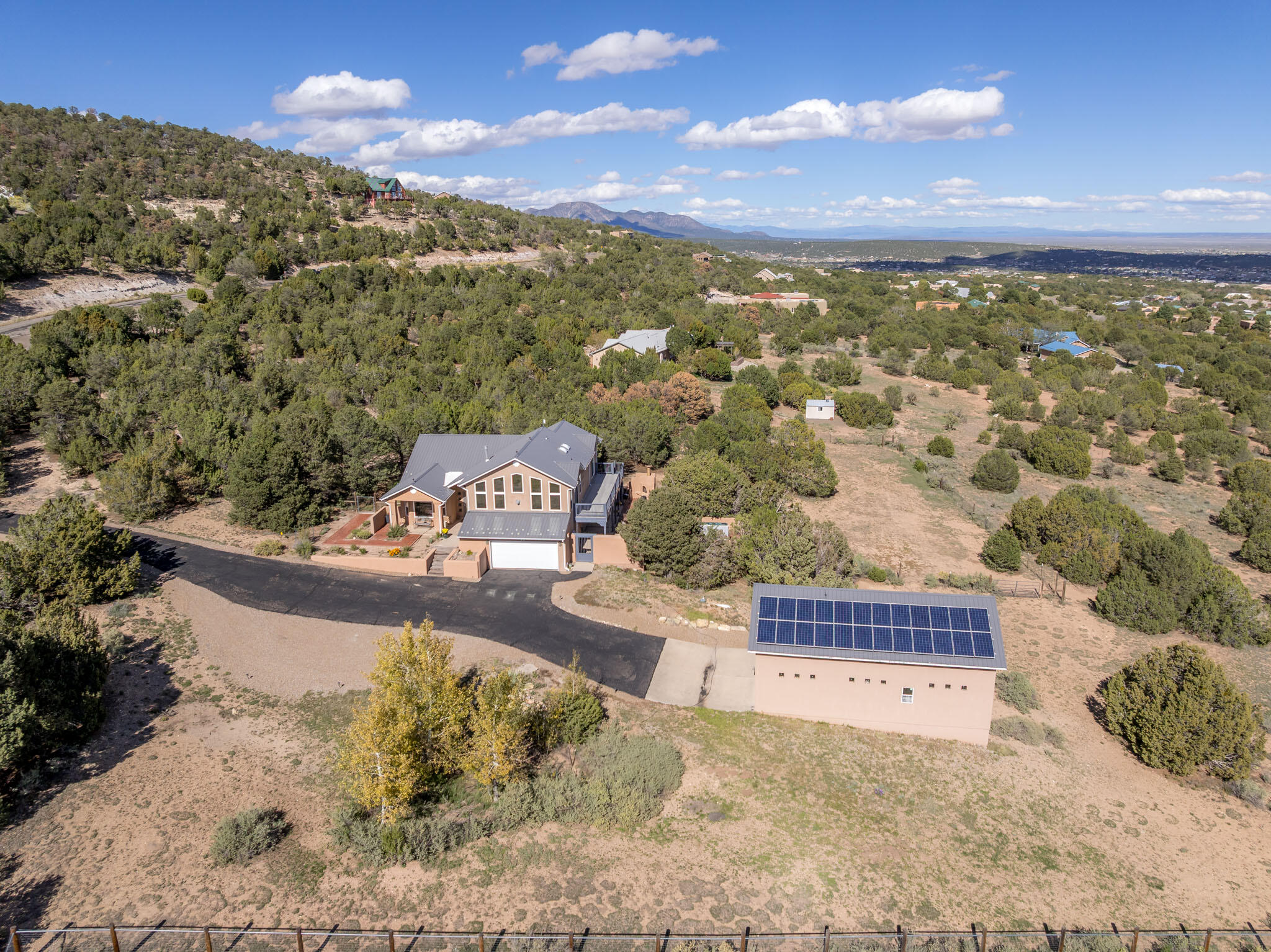 Photo 6 — 103 Sandia Mountain Ranch Drive