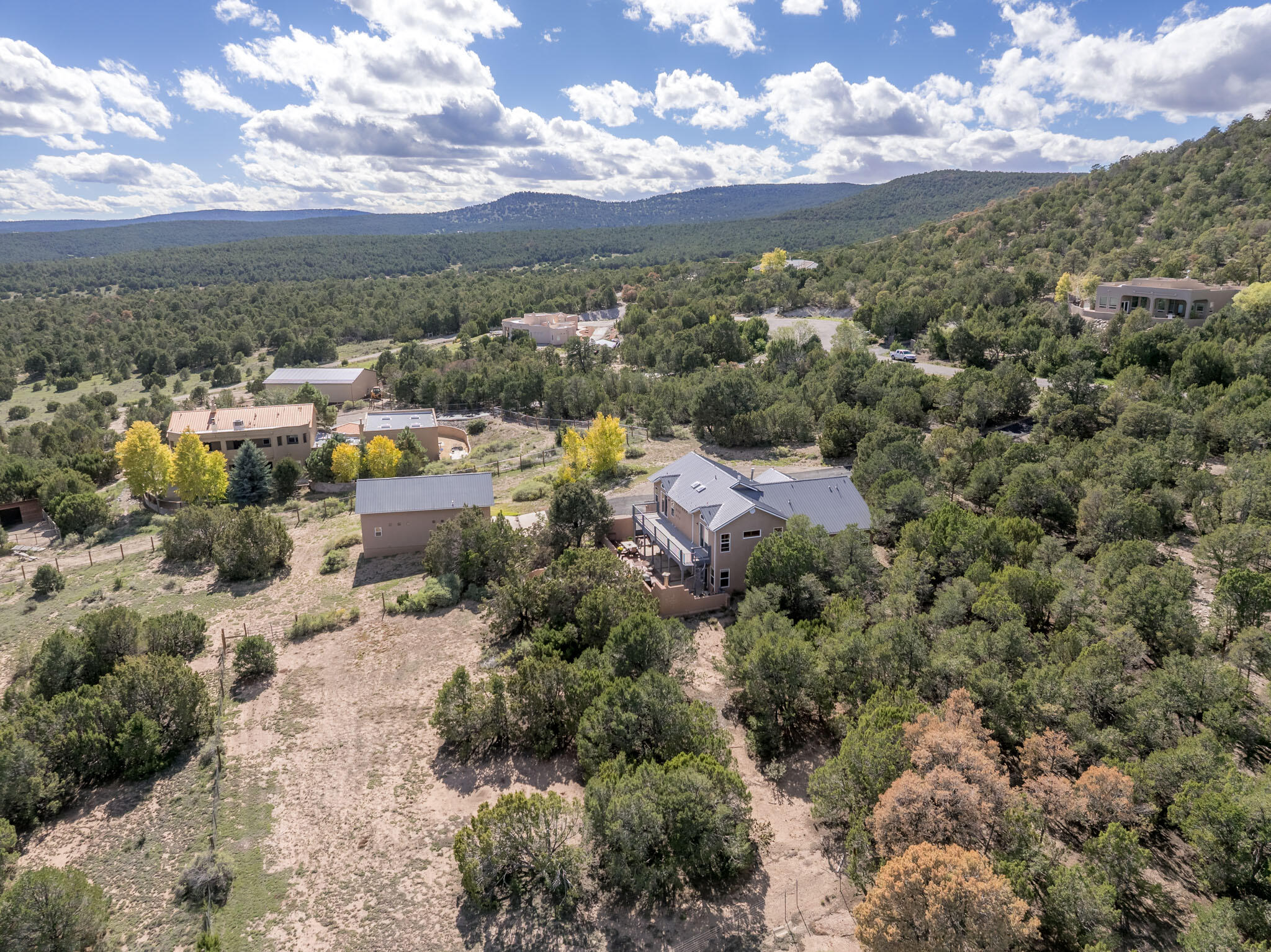 Photo 4 — 103 Sandia Mountain Ranch Drive