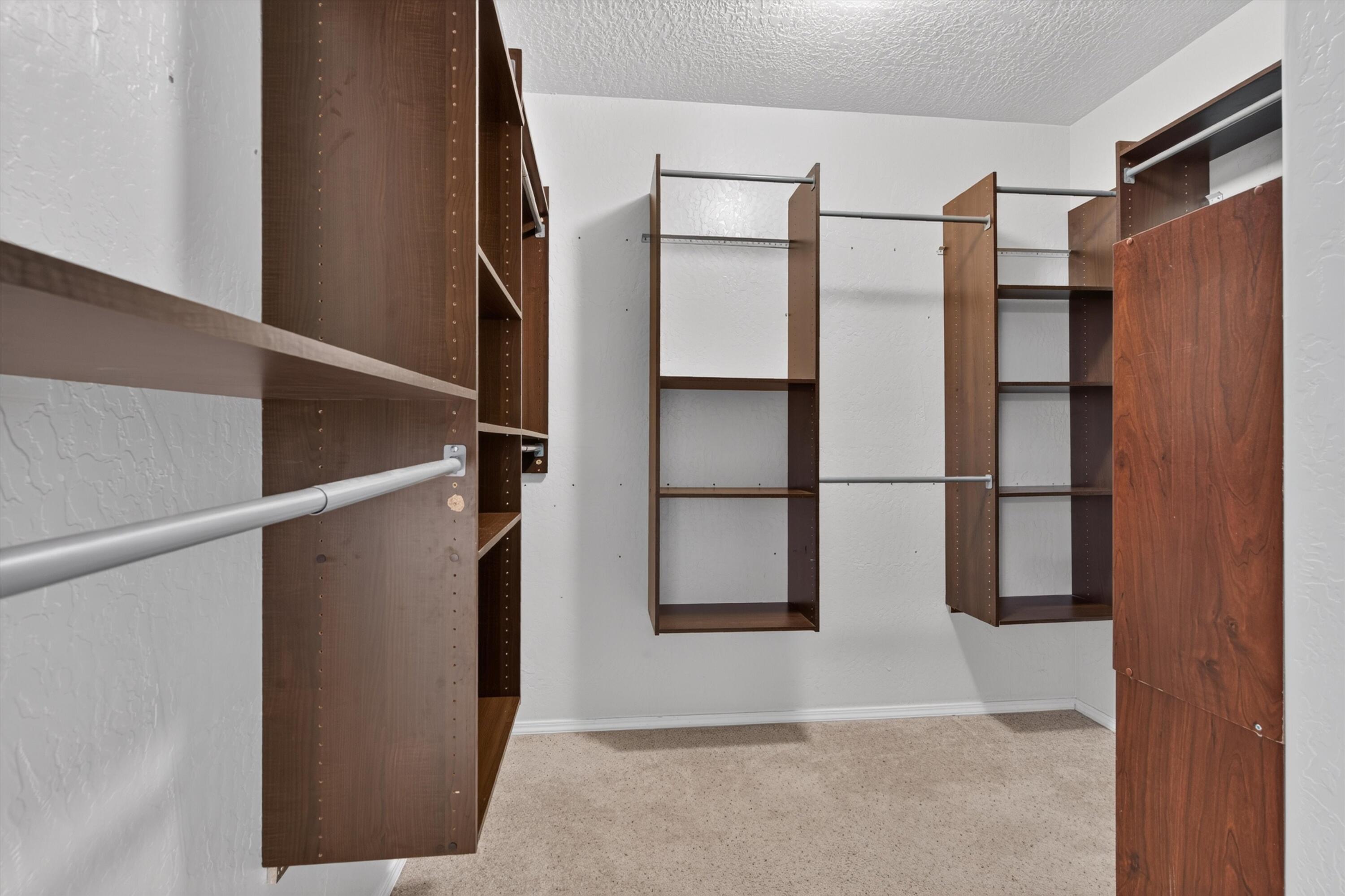 Photo 18 — 2025 Platina Road SE