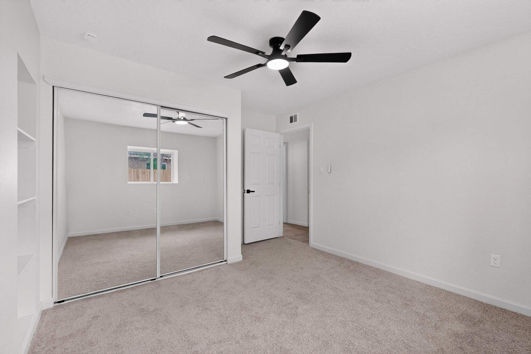 Photo 11 — 2712 Zickert Road NW