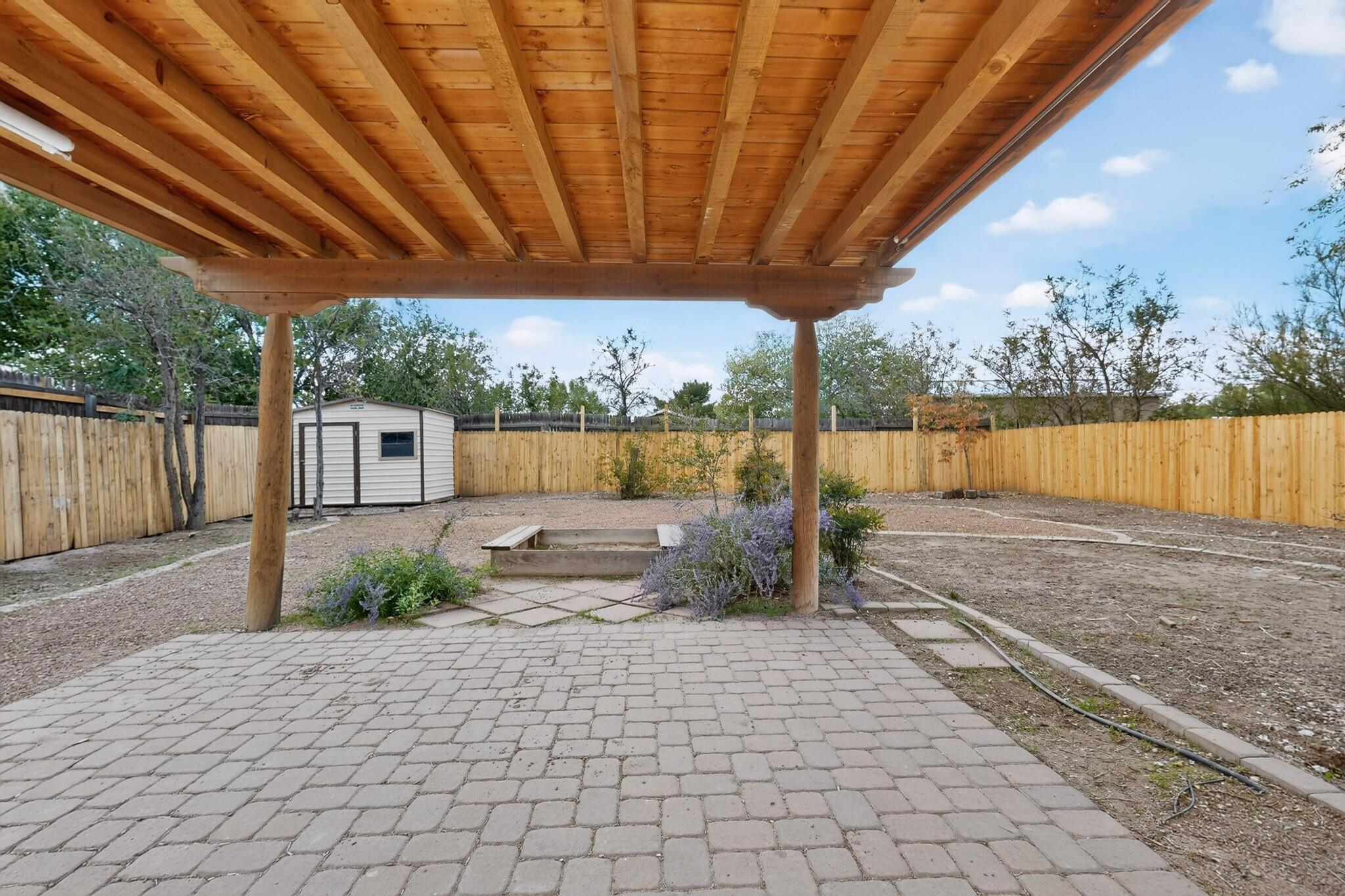 Photo 8 — 2712 Zickert Road NW
