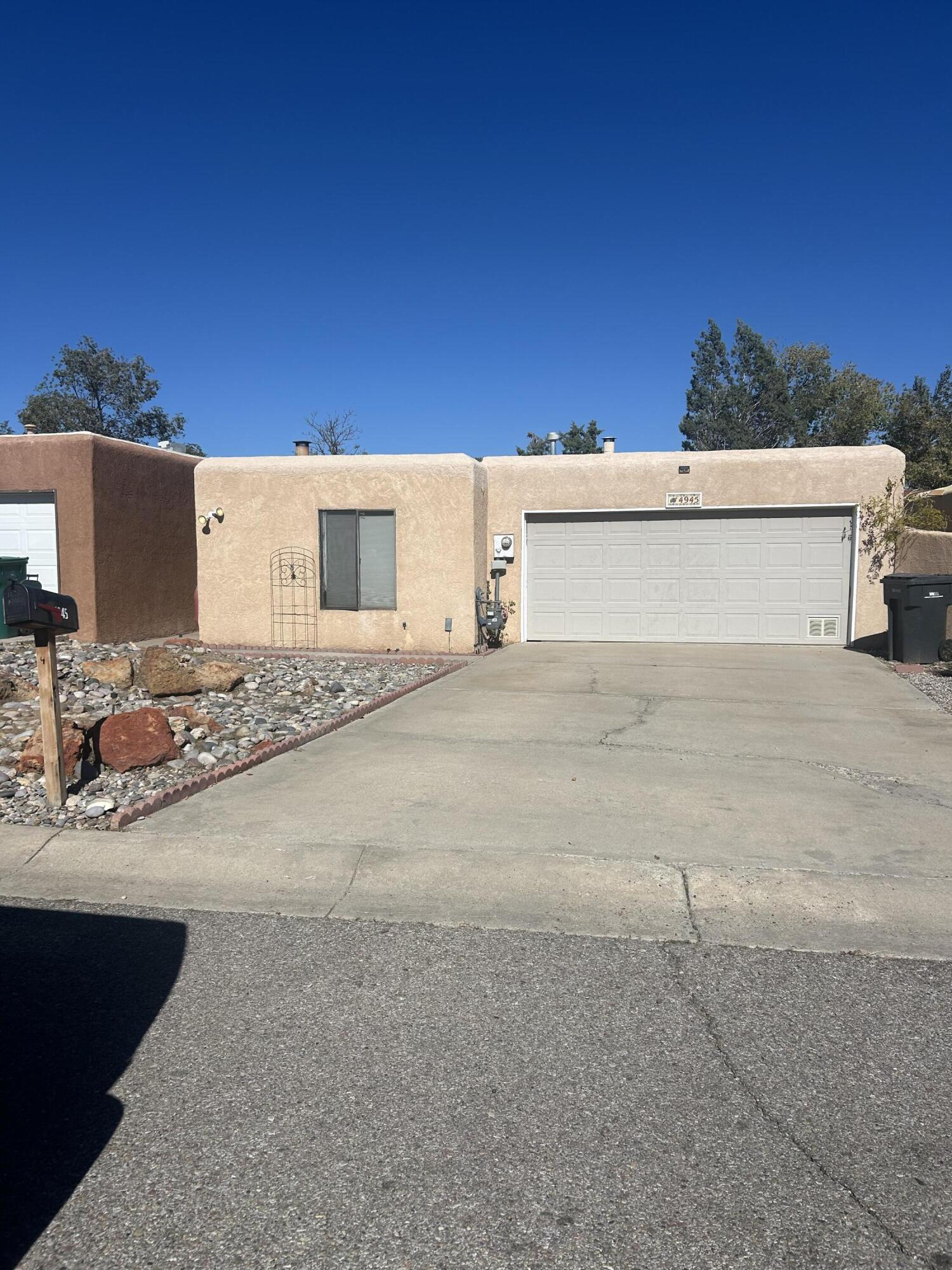 4945 Quail Ridge Drive NW