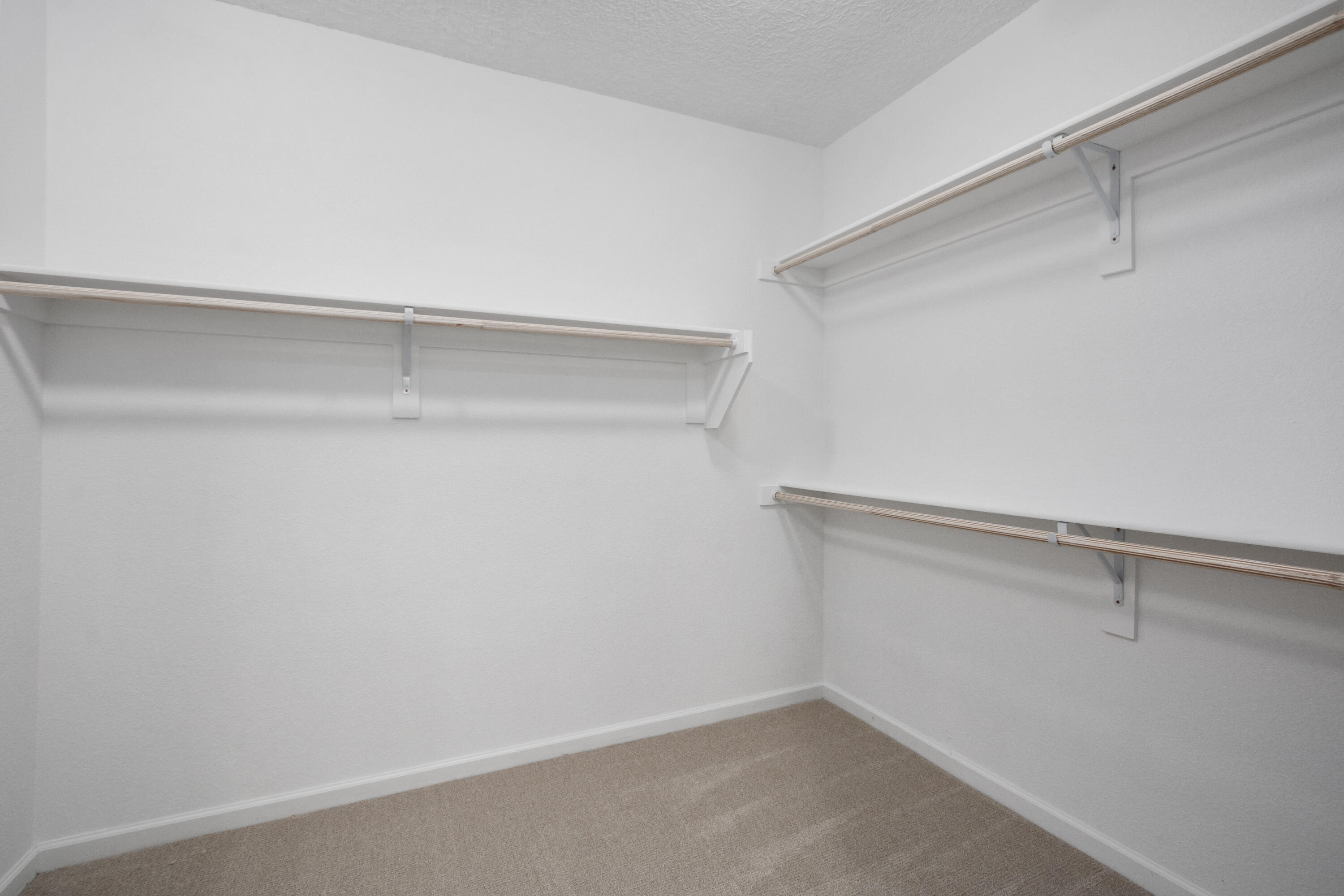 Photo 6 — 1625 Tutor Trail NW
