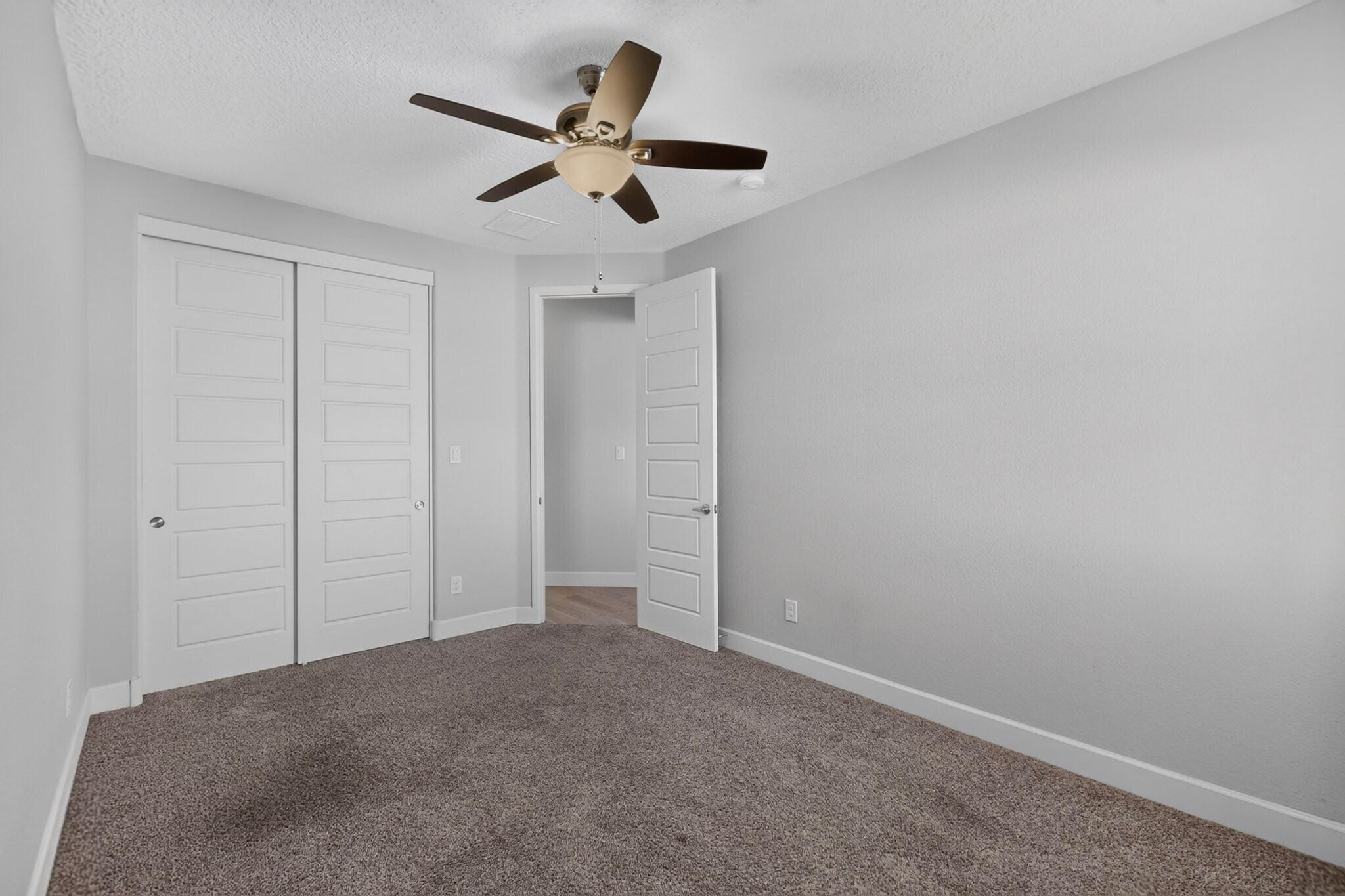 Photo 6 — 5925 Vista Manzano Court NE
