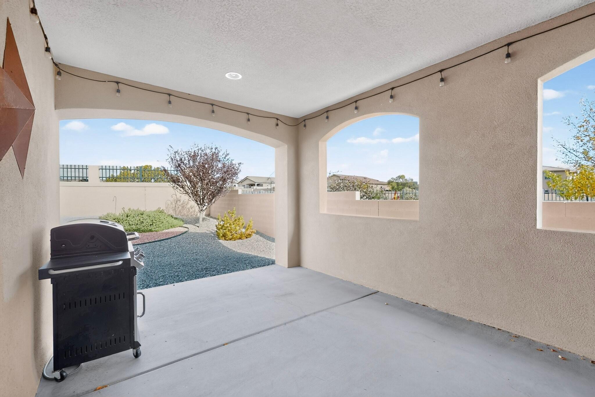 Photo 14 — 5925 Vista Manzano Court NE
