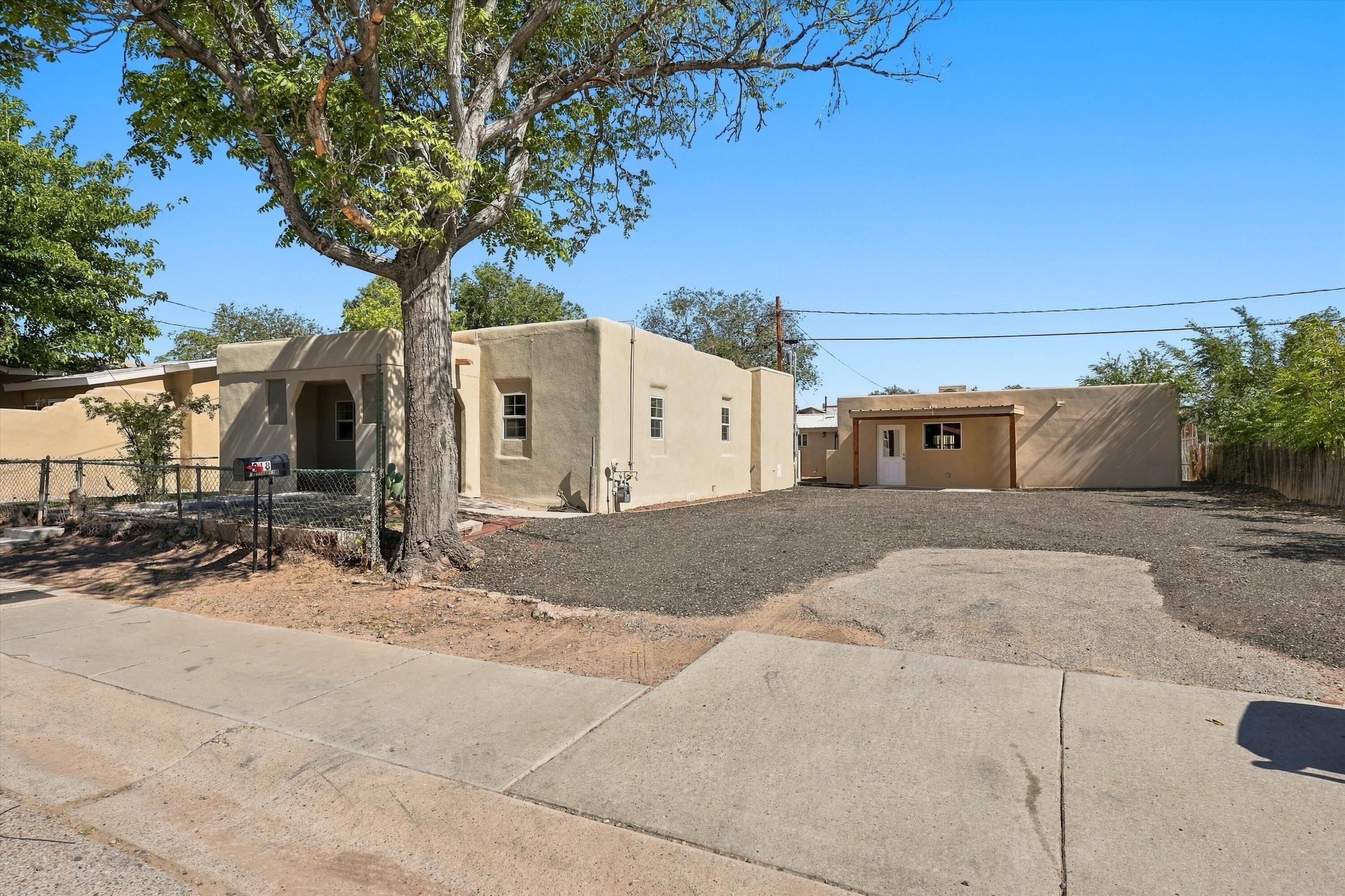 918 22nd Street NW, Albuquerque, NM 87104