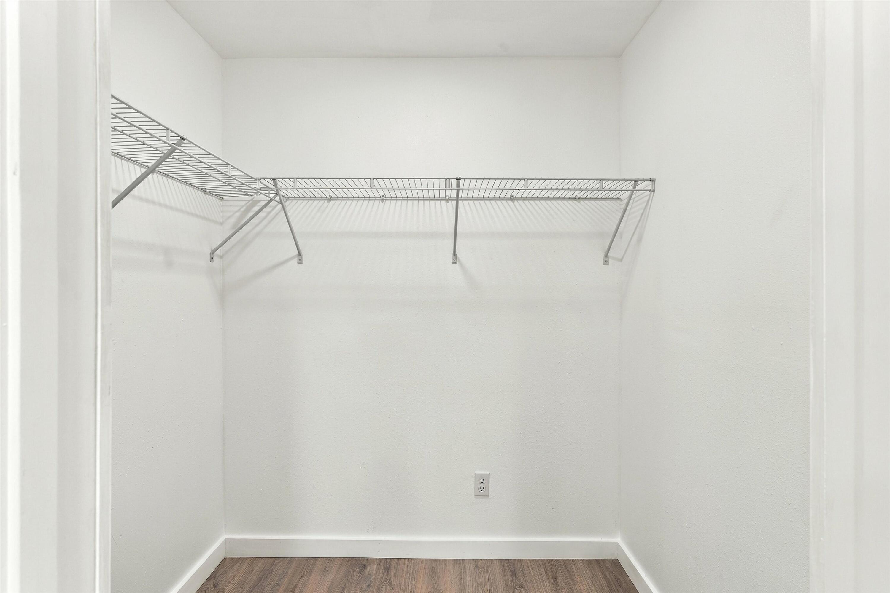Photo 19 — 918 22nd Street NW