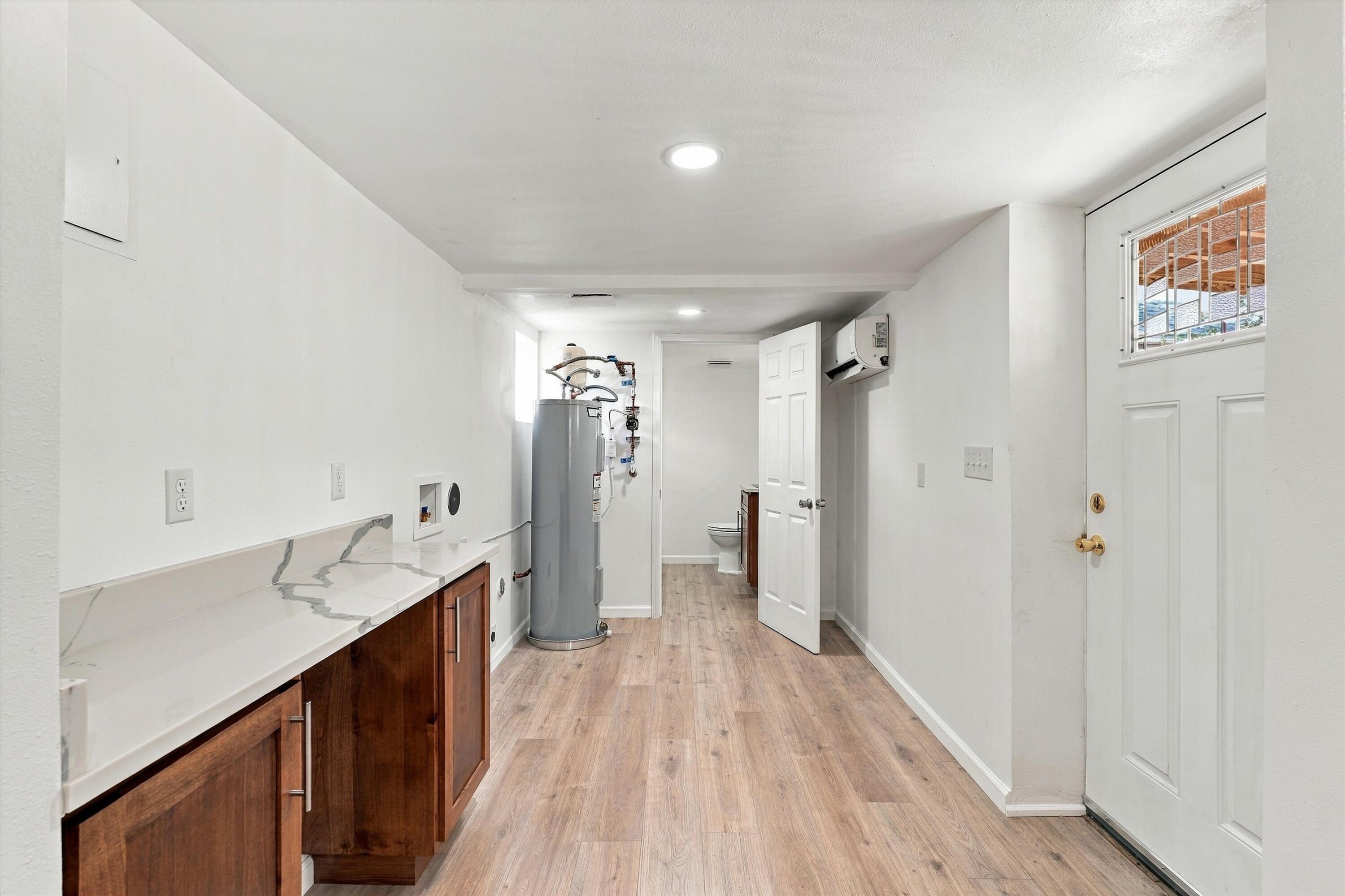 Photo 16 — 918 22nd Street NW
