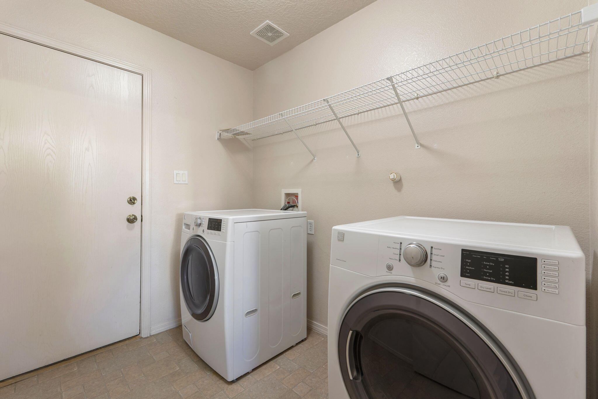 Photo 20 — 3357 Marino Drive SE