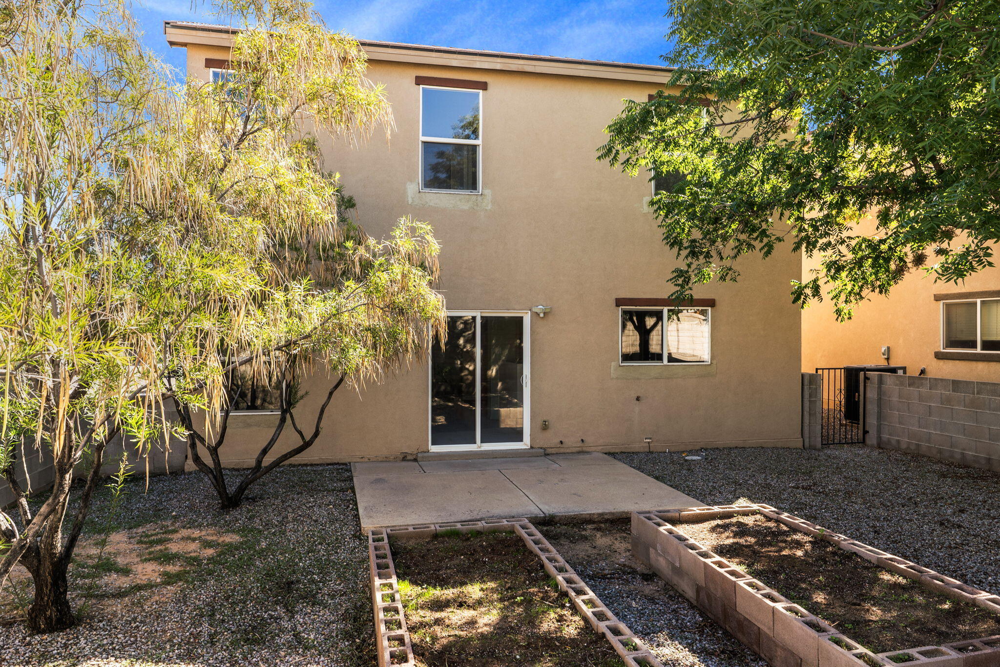 Photo 2 — 3357 Marino Drive SE