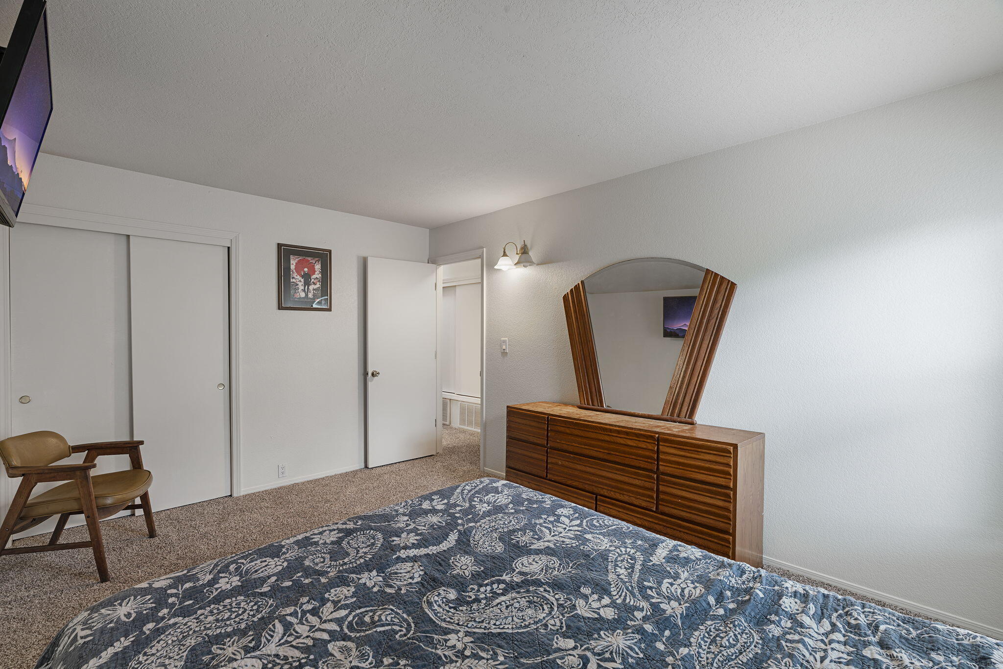 Photo 19 — 500 Seward Park Avenue NE