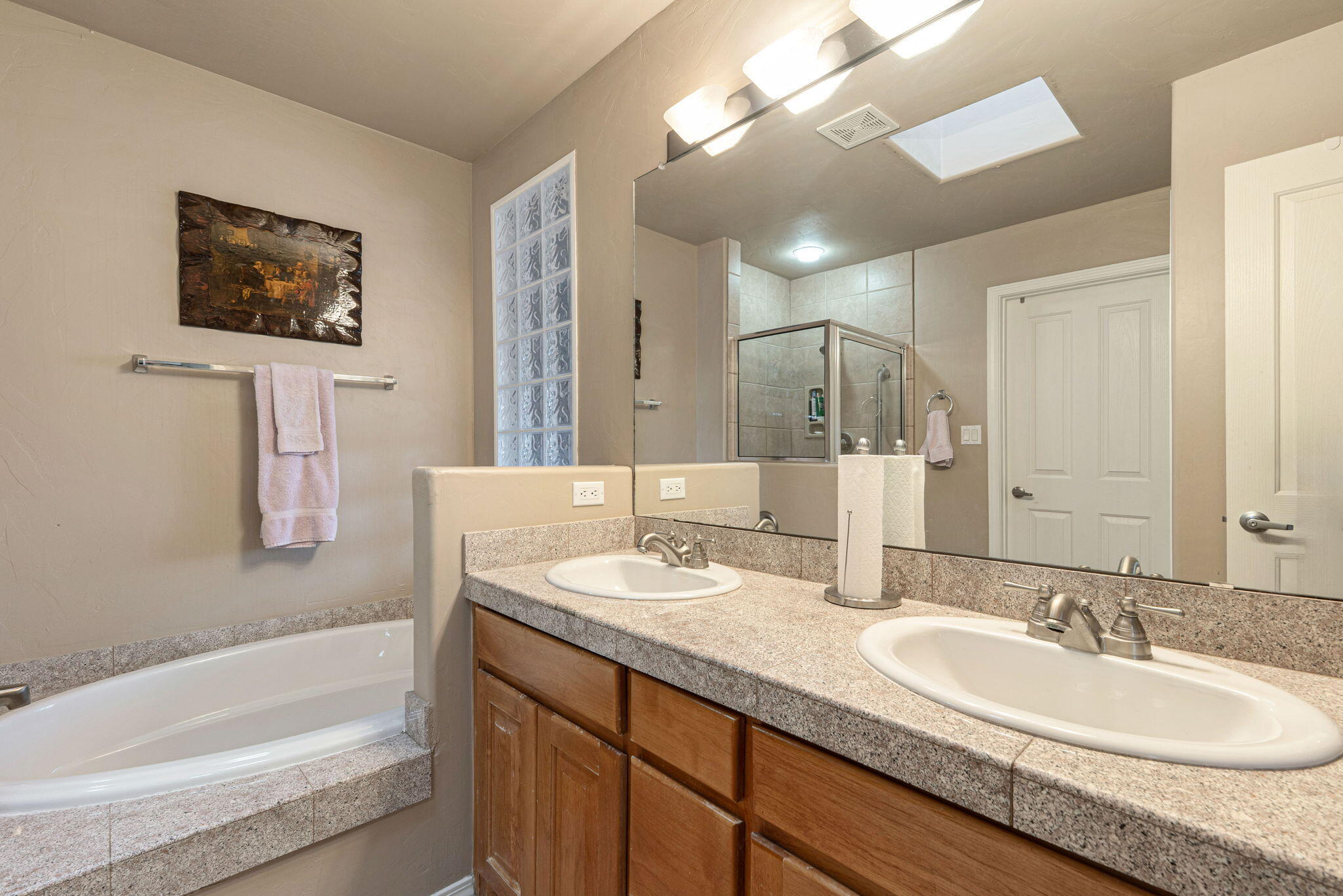 Photo 2 — 3505 Agua Sarca Court NE