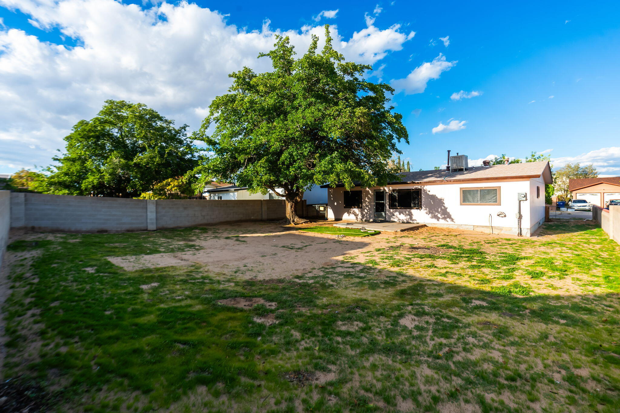 Photo 3 — 8816 Robby Avenue SW