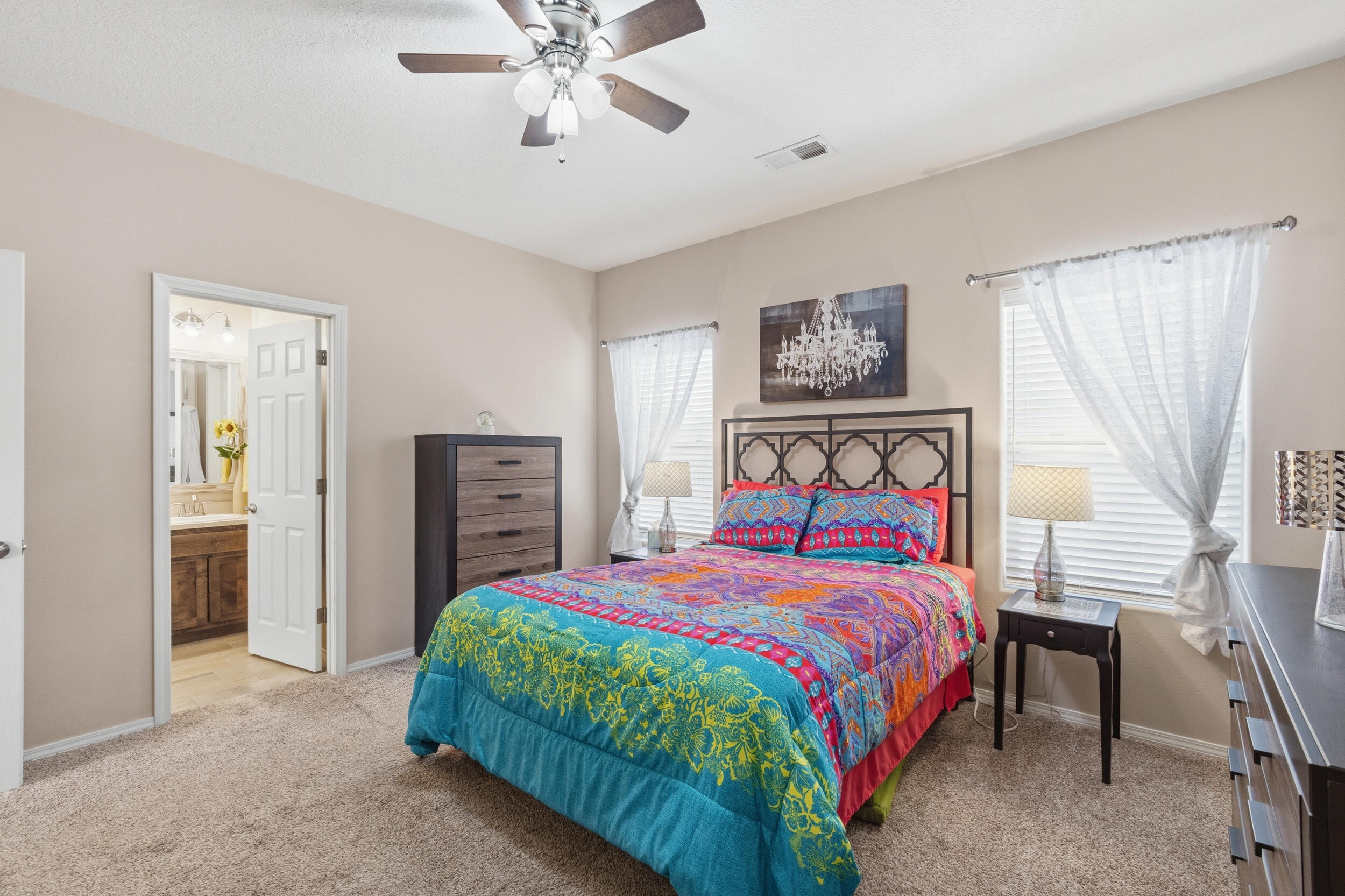 Photo 18 — 315 Sunrise Bluffs Drive