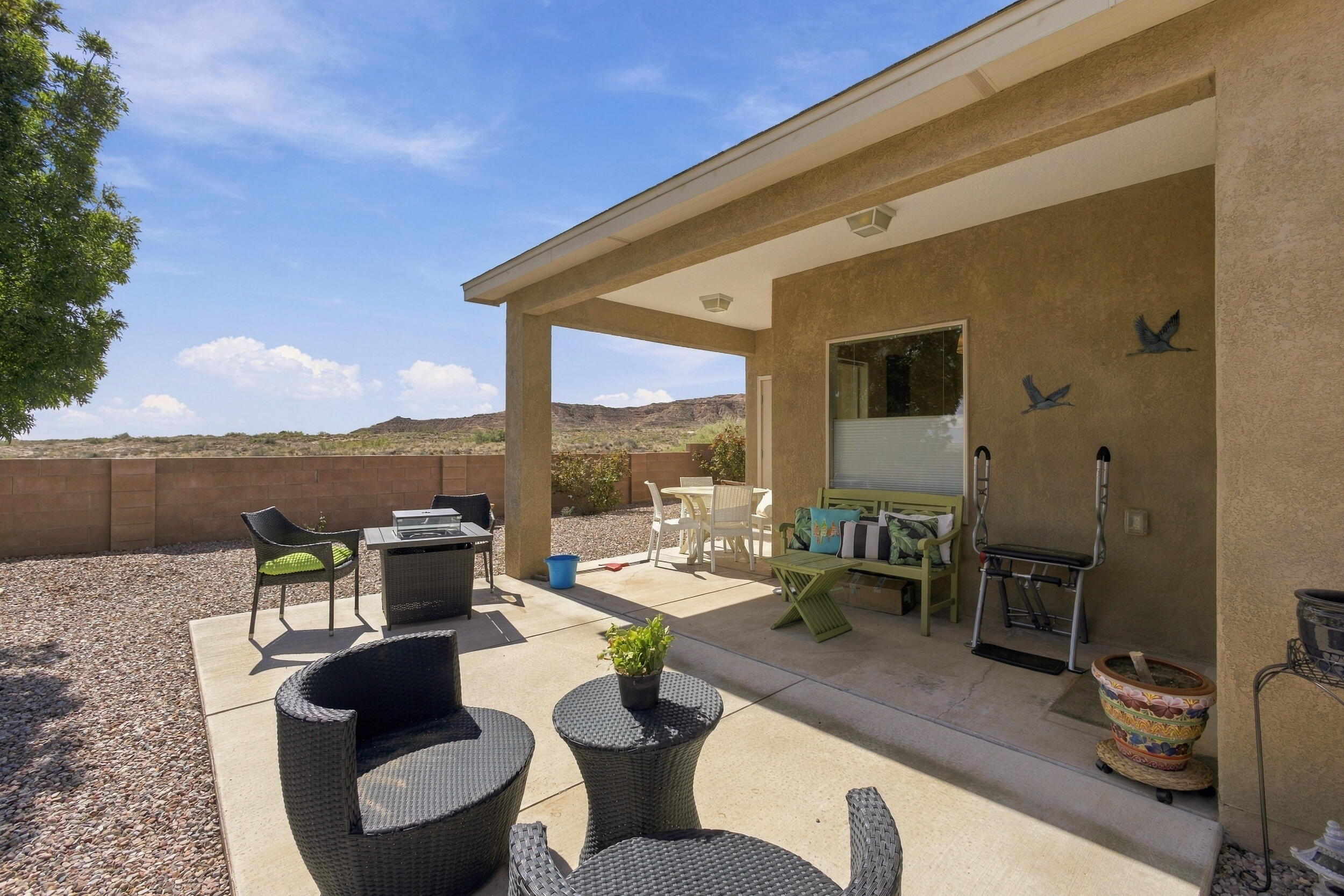 Photo 3 — 315 Sunrise Bluffs Drive
